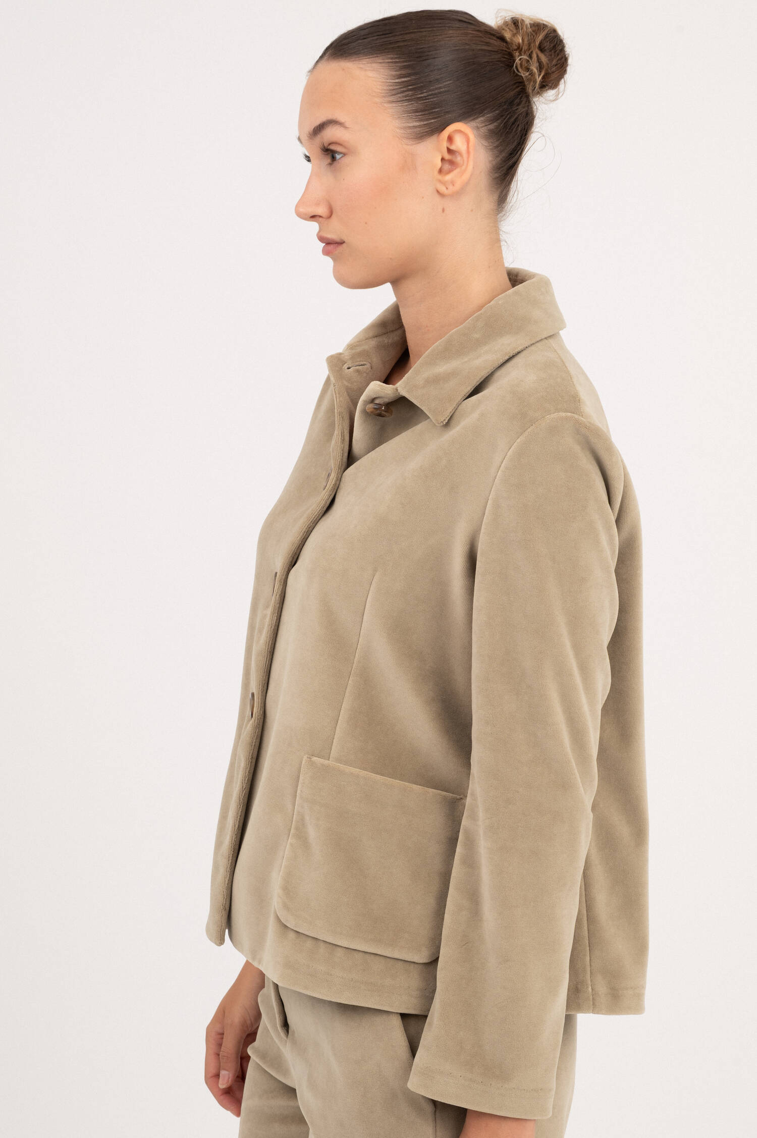 Samtjacke in Beige
