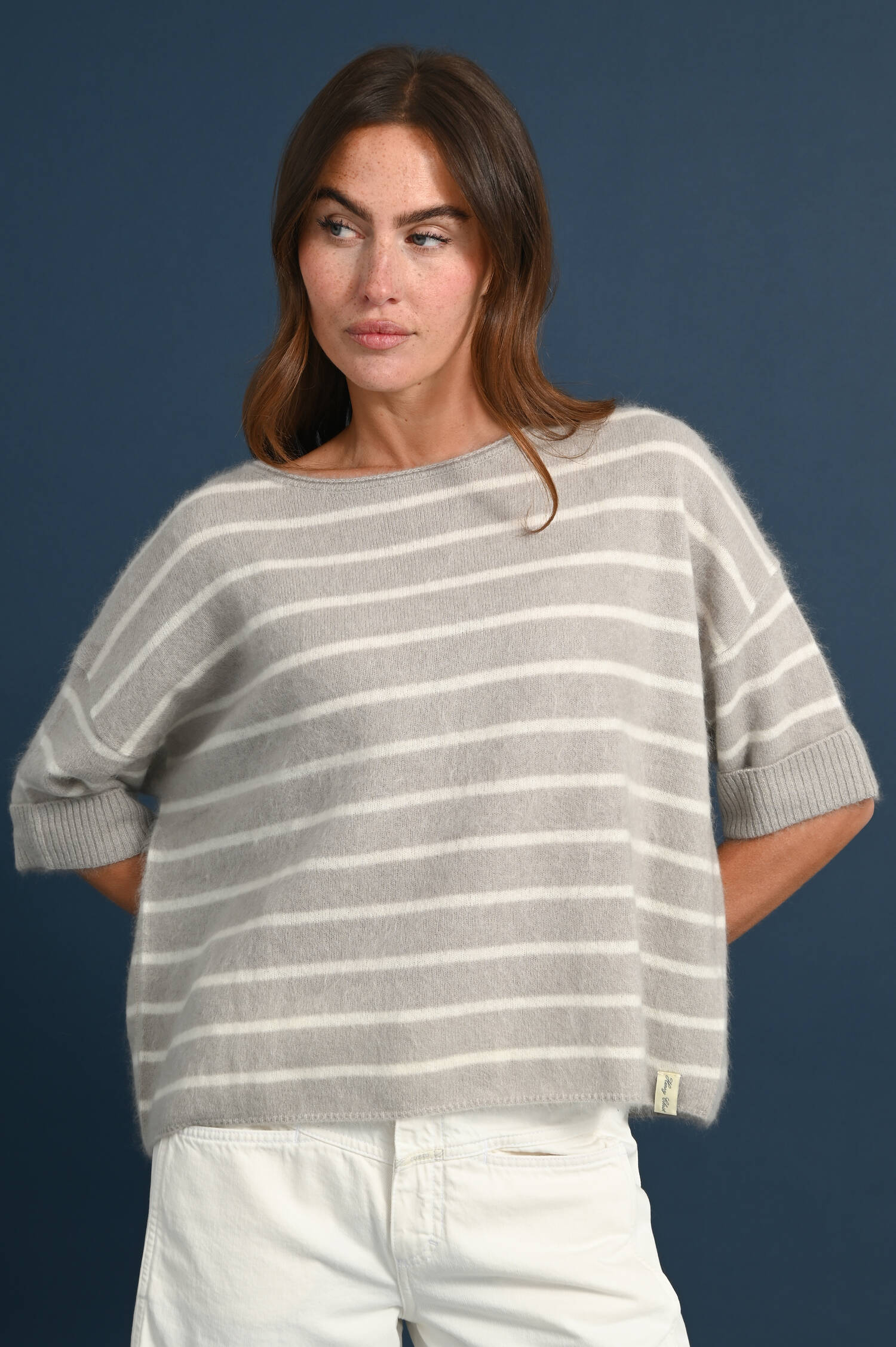 Gestreifter Cashmere Pullover in Grau