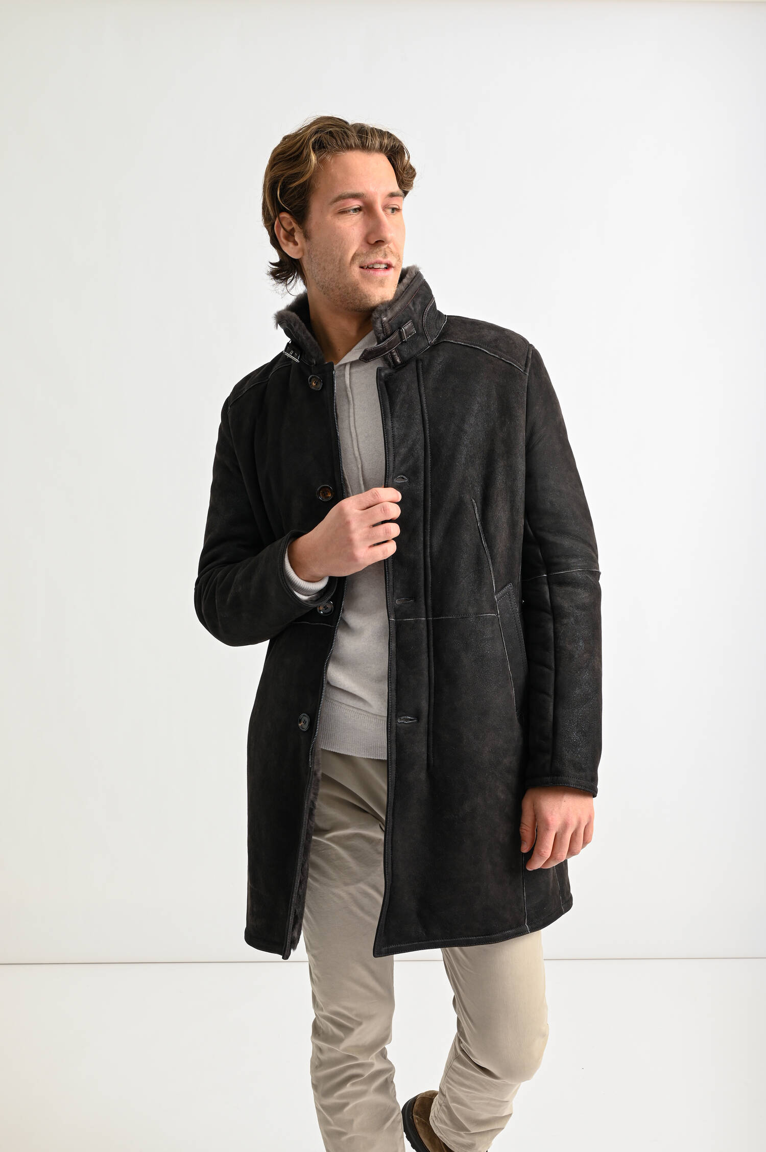 Ledermantel im Vintage-Stil in Dunkelbraun