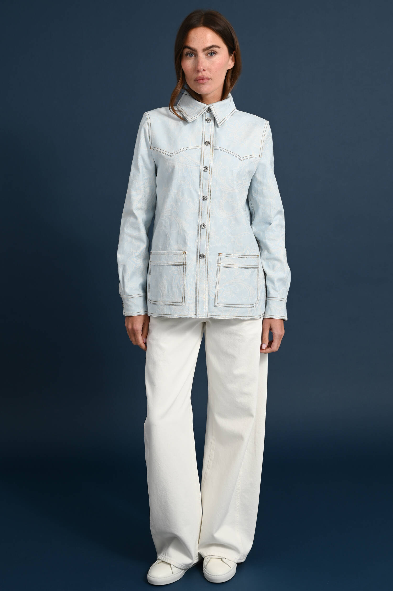 Denim Bluse mit Paisley-Muster in Hellblau