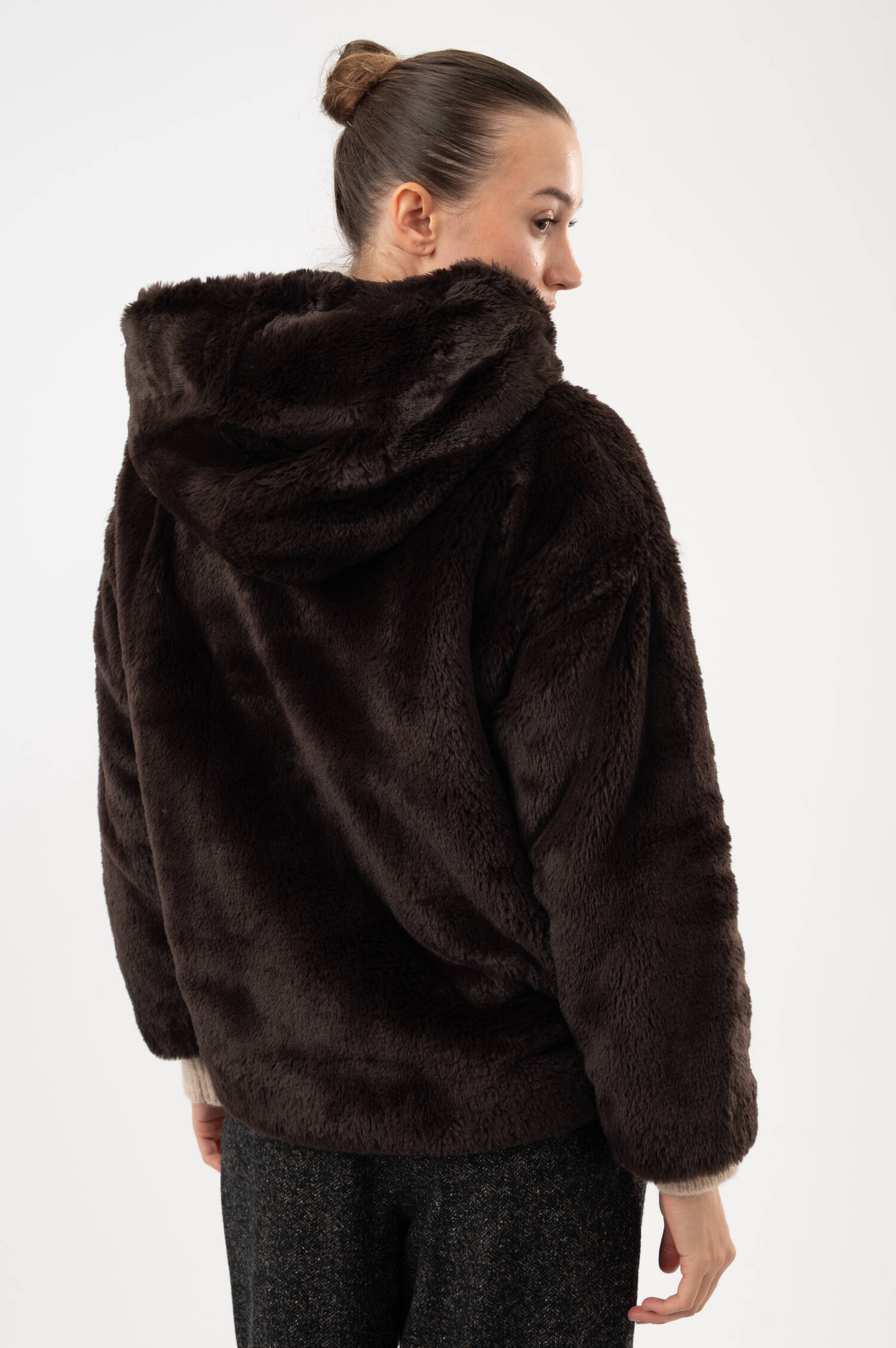 Faux-Fur-Jacke in Dunkelbraun