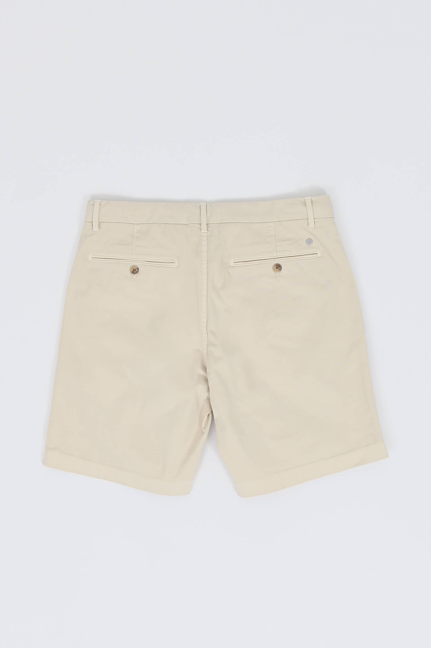Chinoshort aus Baumwolle in Creme