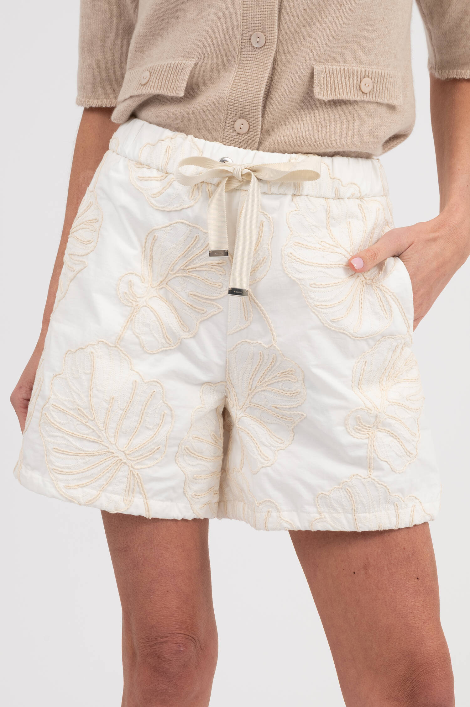 Short mit Stick in Creme Short mit Stick in Creme