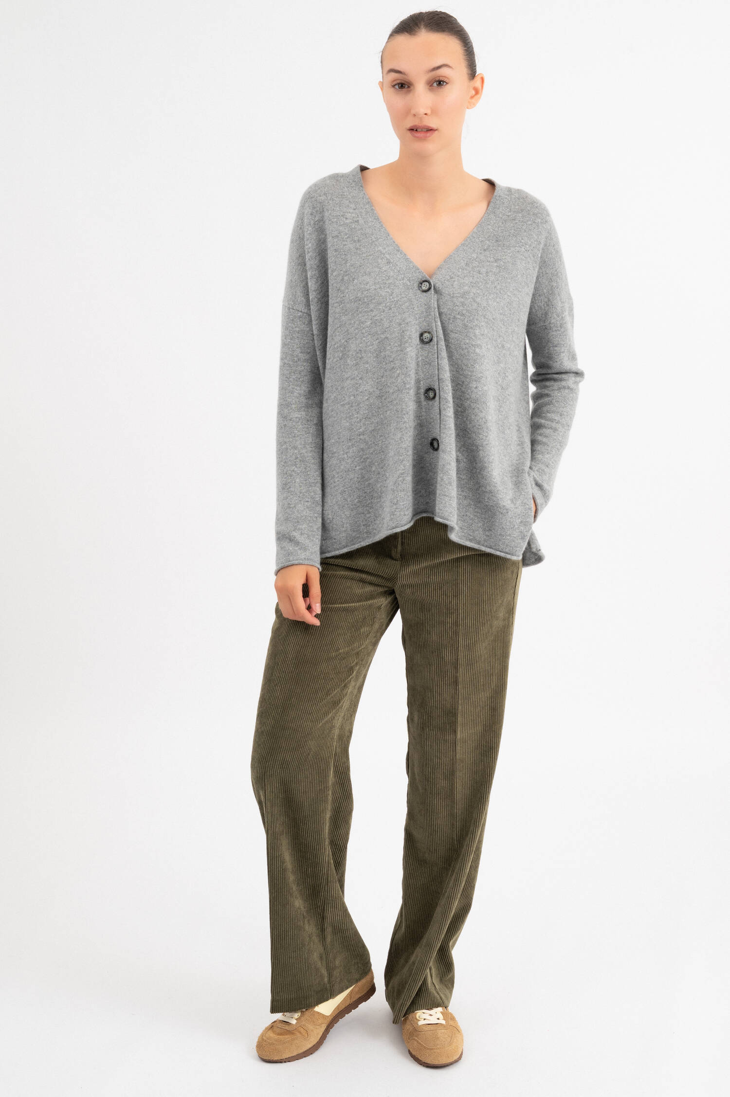 Cashmere Cardigan in Grau Cashmere Cardigan in Grau