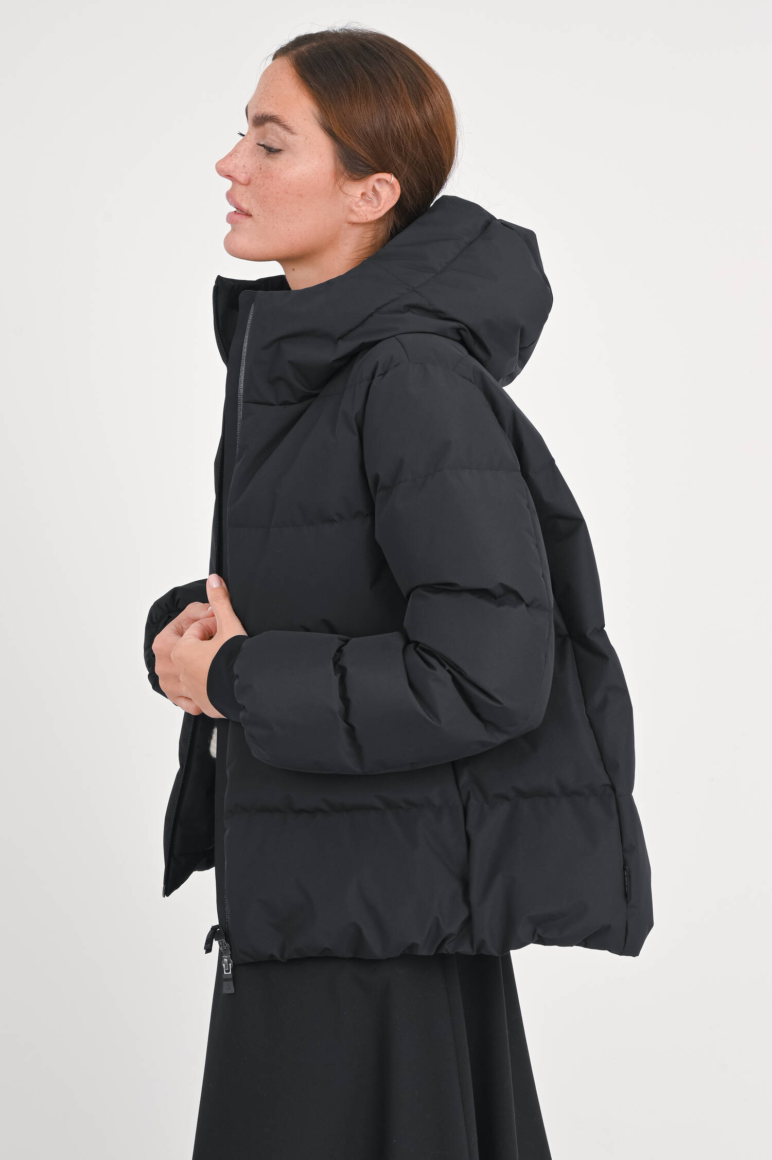 Stepp-Jacke in mattem Schwarz