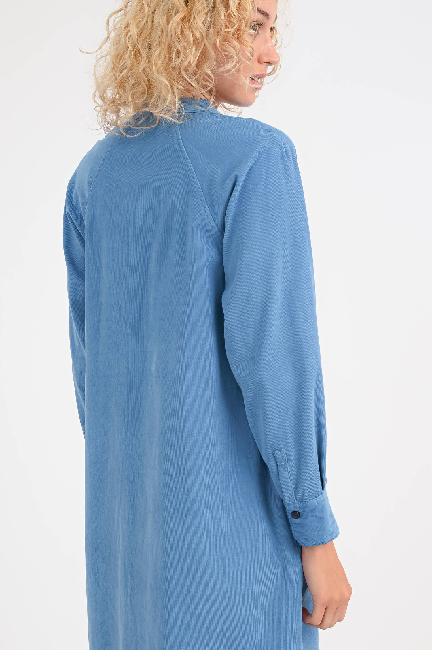 Blusenkleid aus feinem Cord in Blau