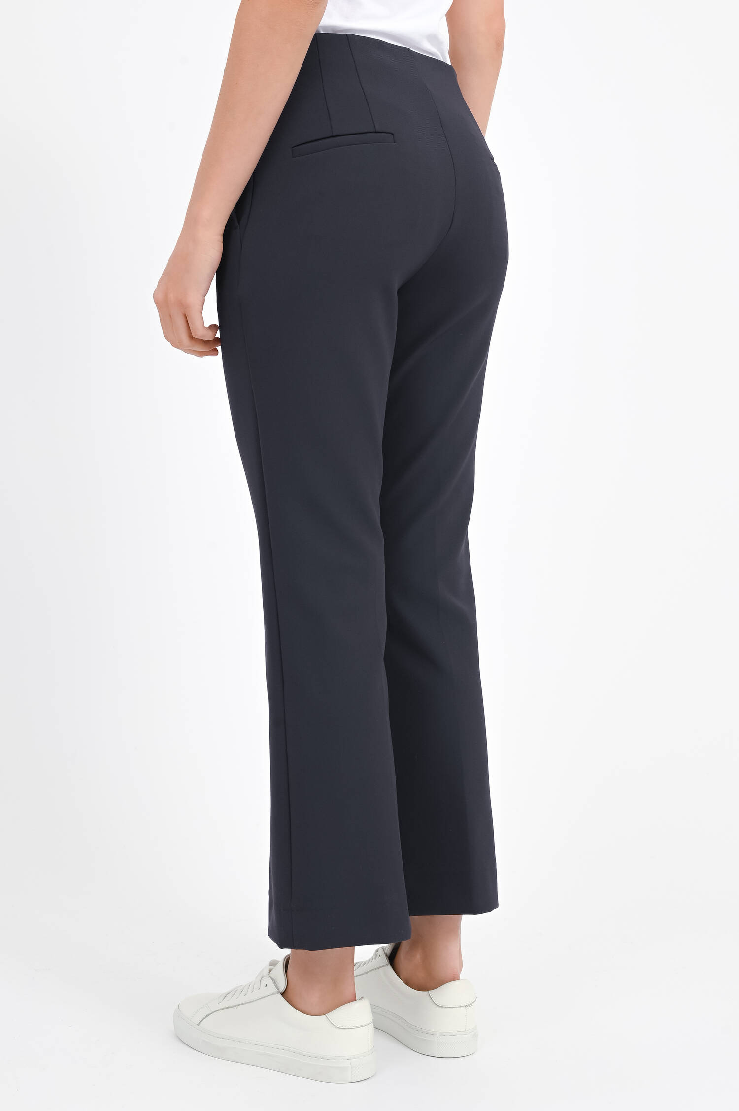 Klassische Hose mit Kick in Granite