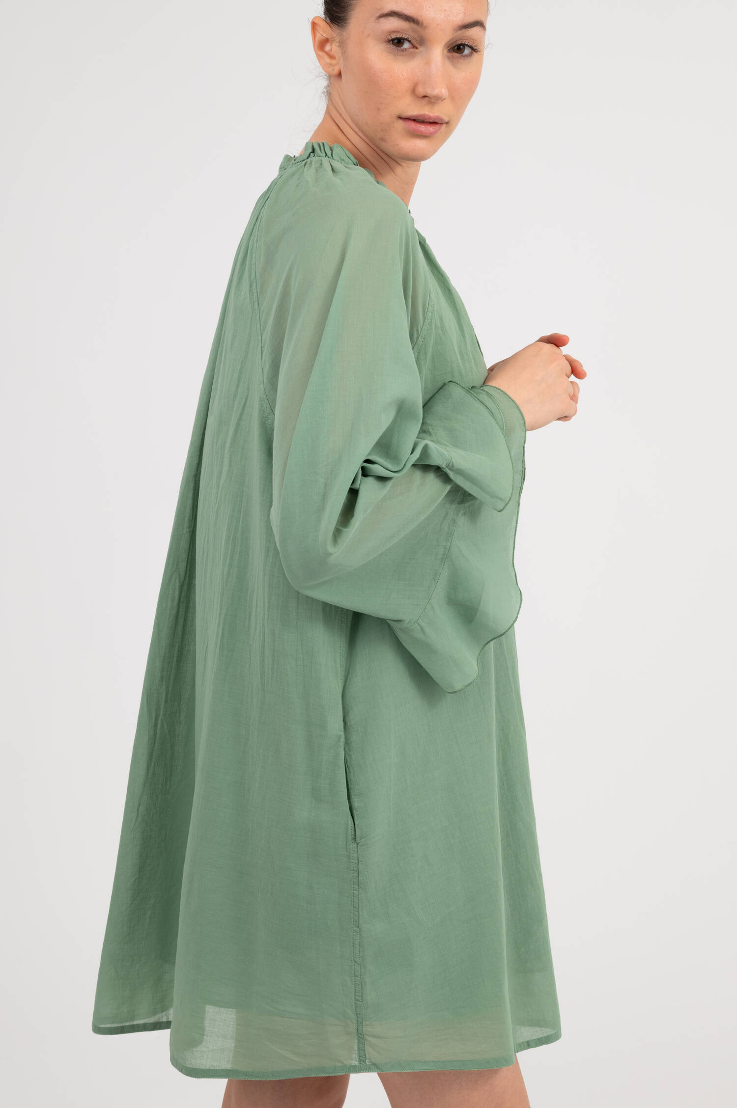 Schlupfkleid NIVEA mit Rüschen in Grün