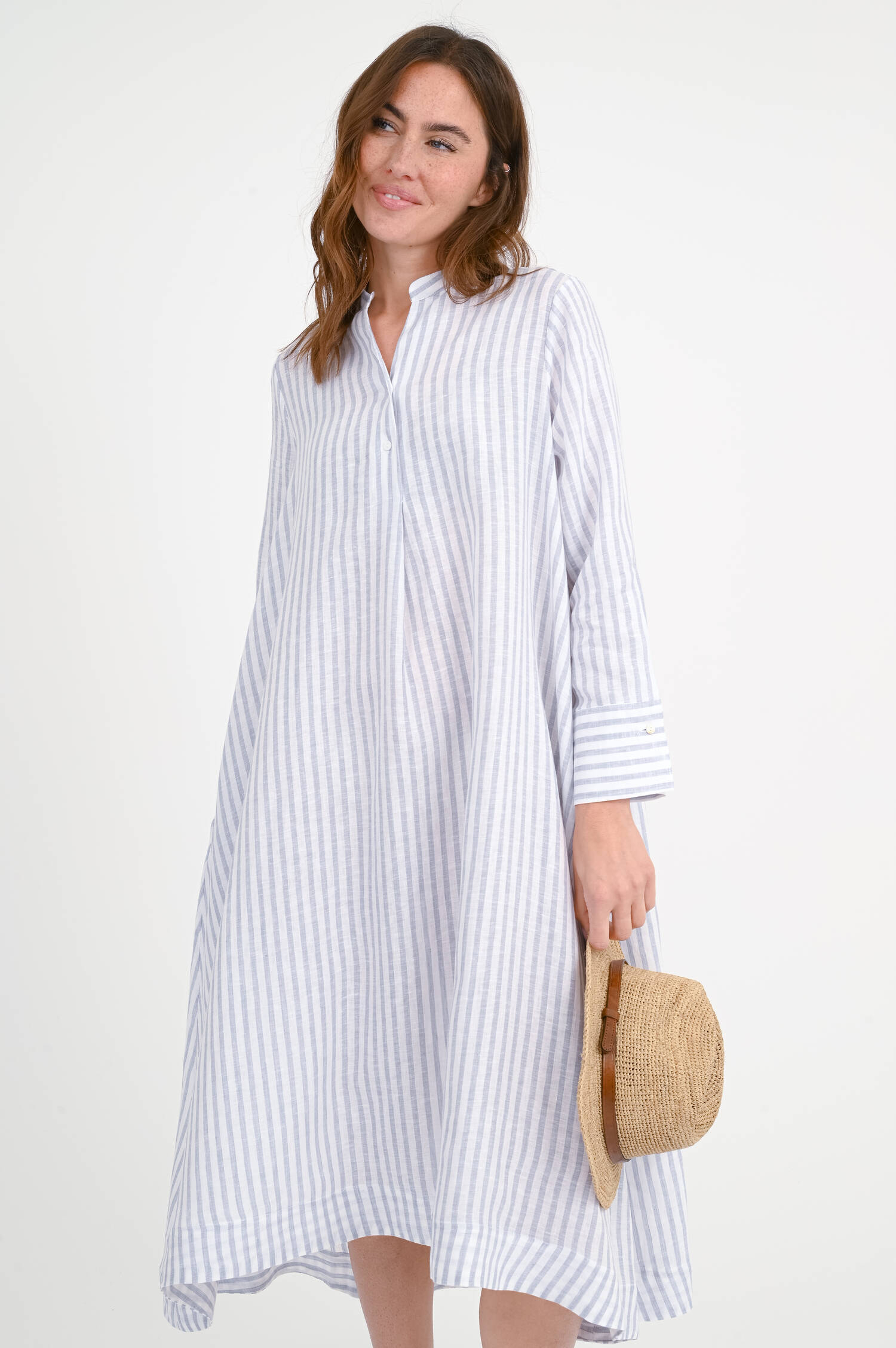 Midikleid OTORRA in Hellgrau/Weiß gestreift