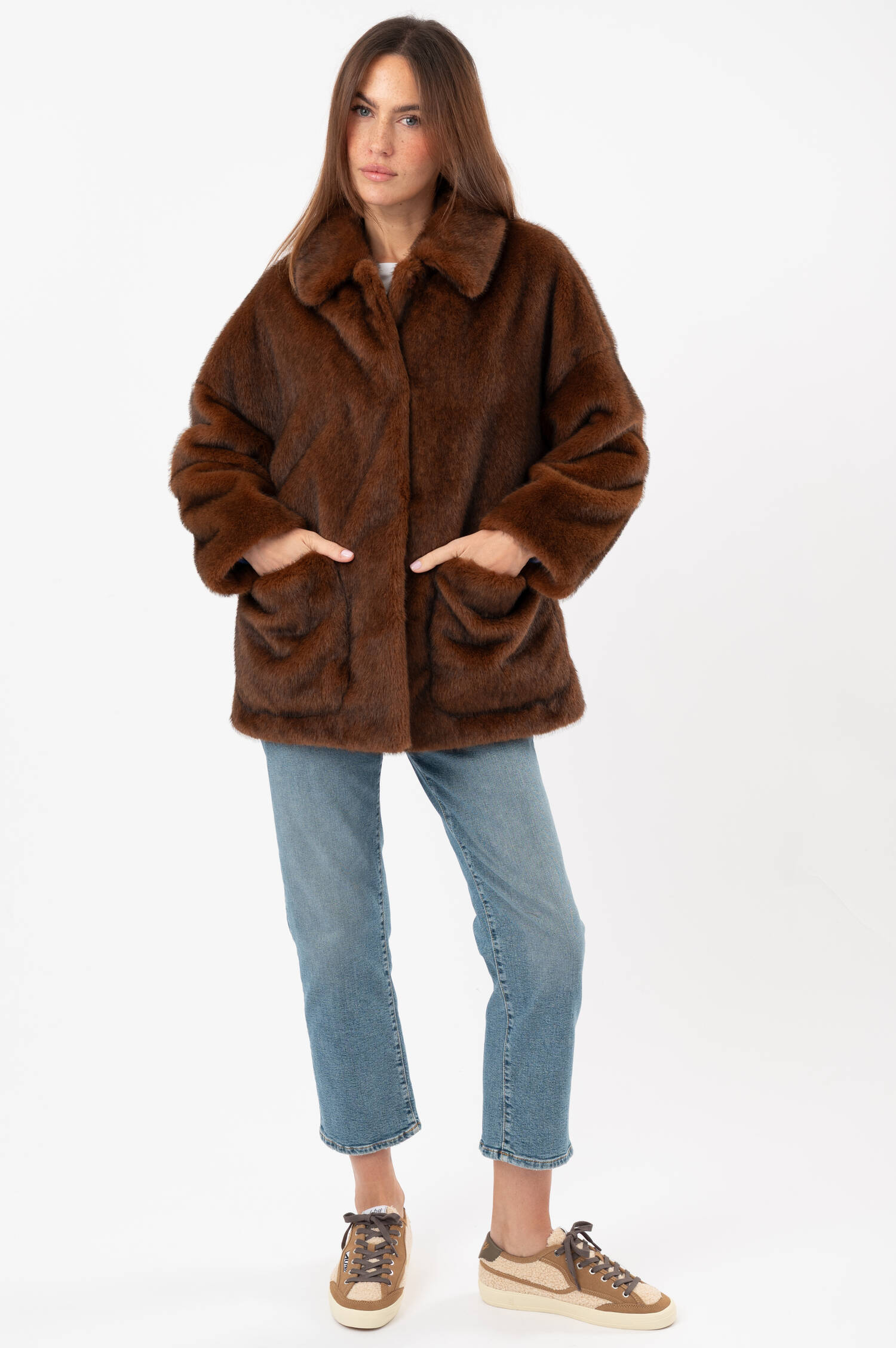 Faux-Fur-Jacke MINK in Dunkelbraun Faux-Fur-Jacke MINK in Dunkelbraun
