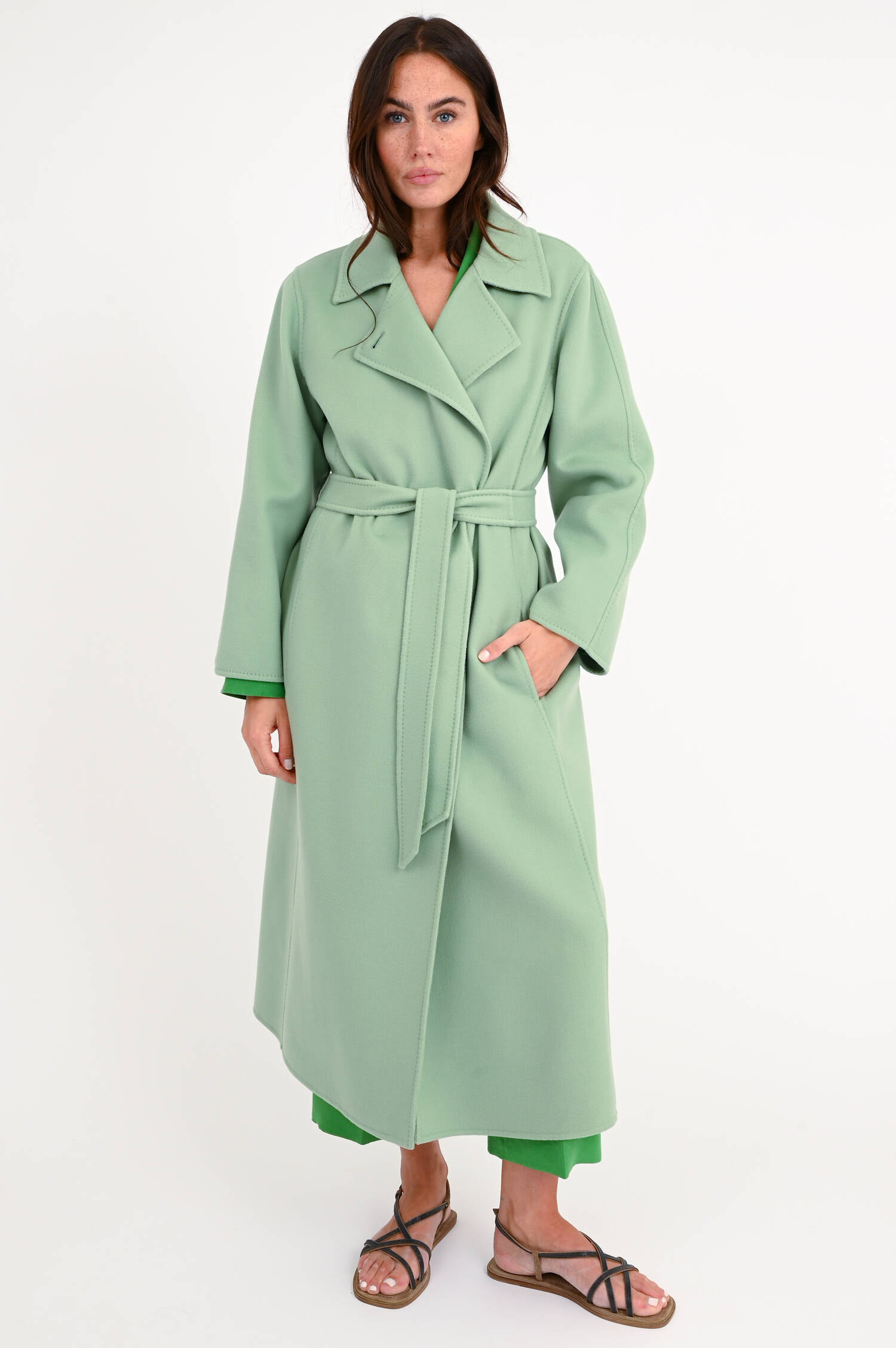 Mantel aus Schurwolle und Cashmere in Mintgrün Mantel aus Schurwolle und Cashmere in Mintgrün