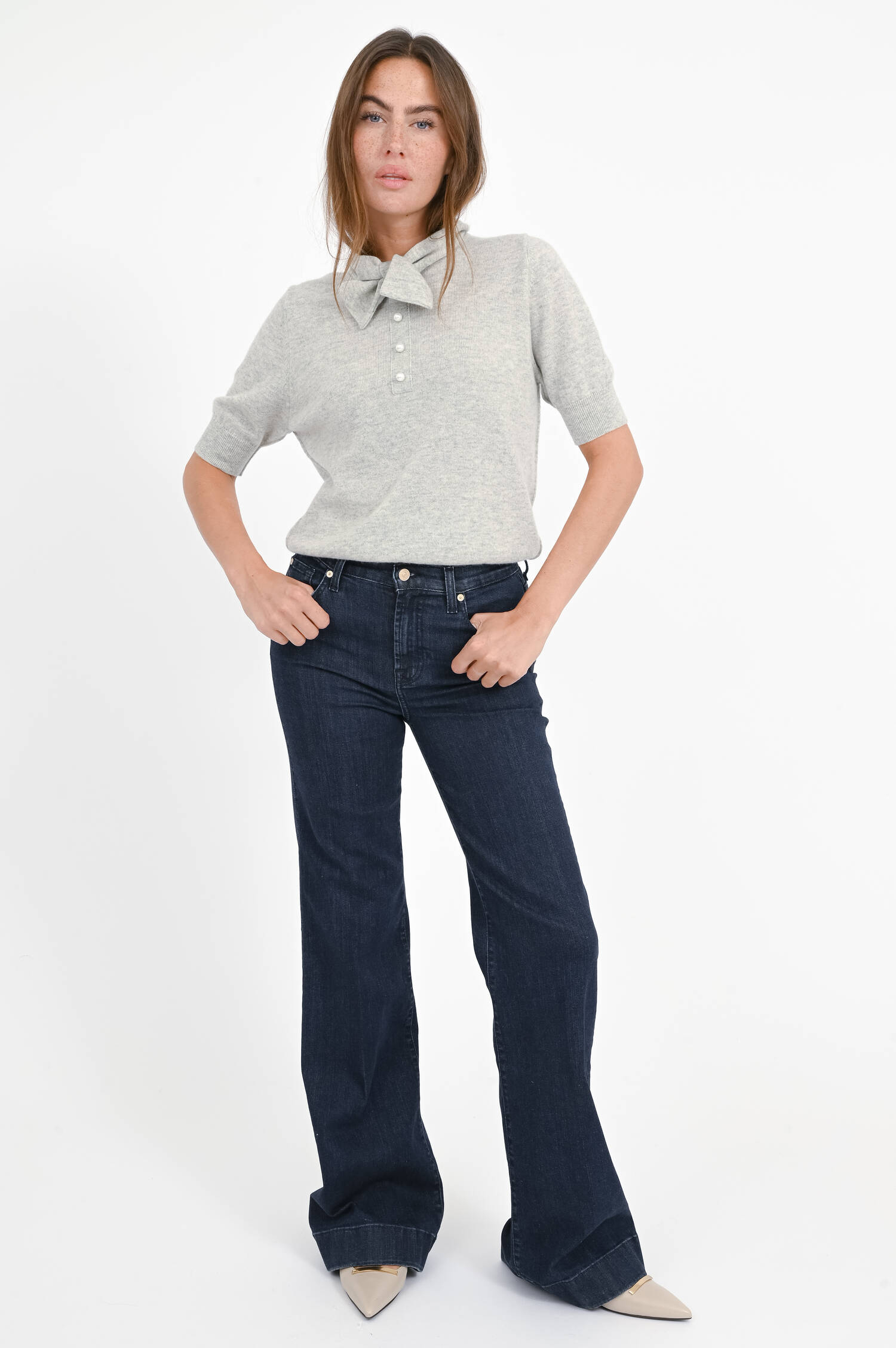 Flared Jeans MODERN DOJO in Dunkelblau Flared Jeans MODERN DOJO in Dunkelblau