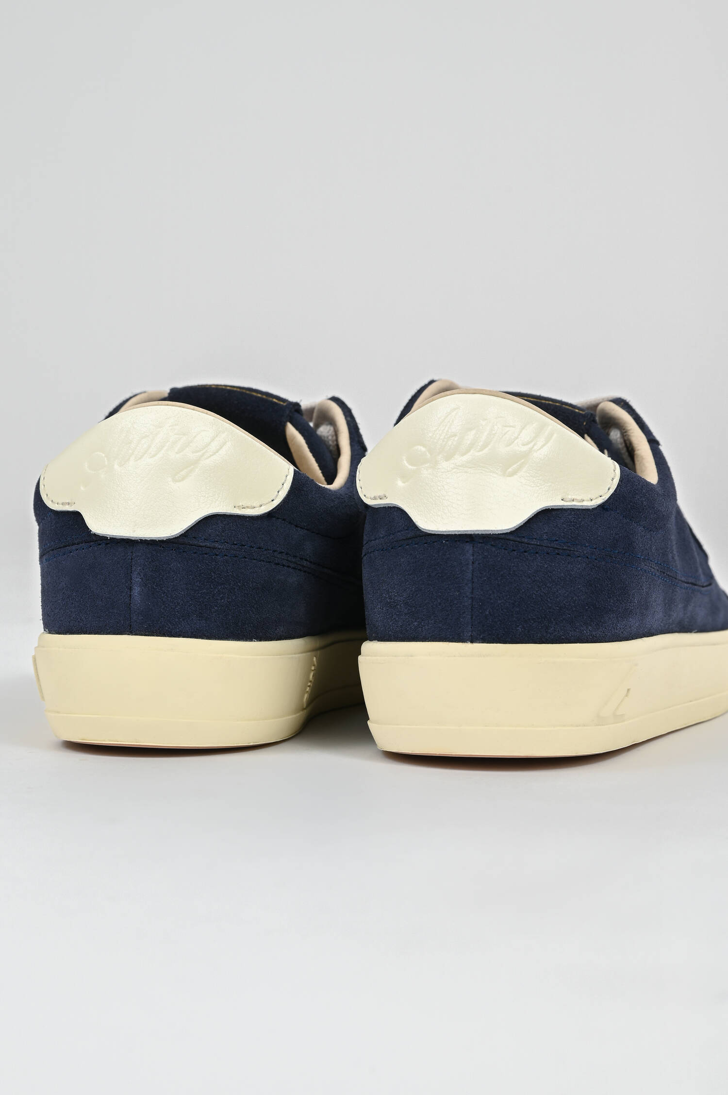 Veloursleder Sneaker WINDSCAPE in Navy Veloursleder Sneaker WINDSCAPE in Navy