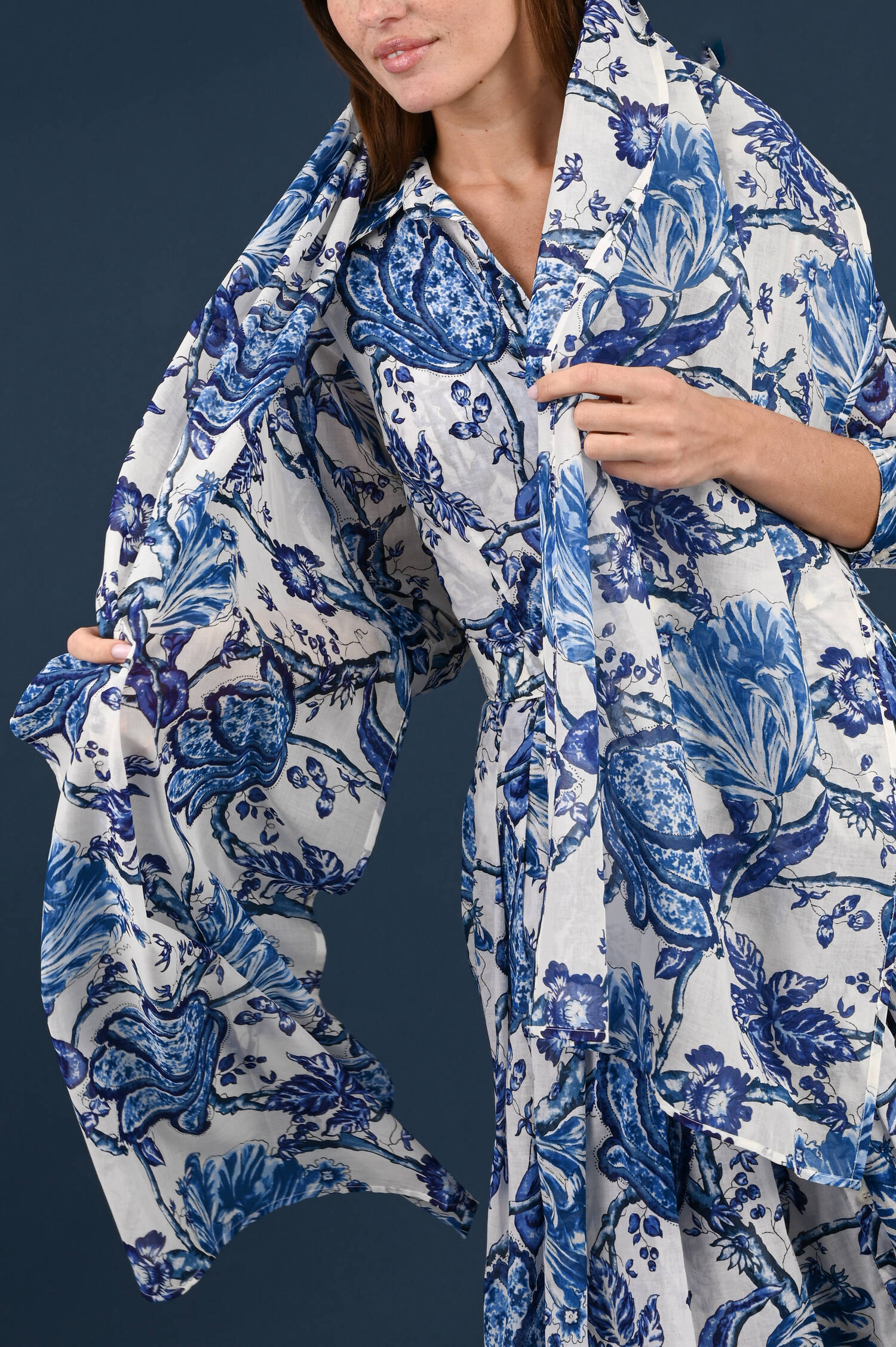 Kleid Aster in Blau/Weiß gemustert