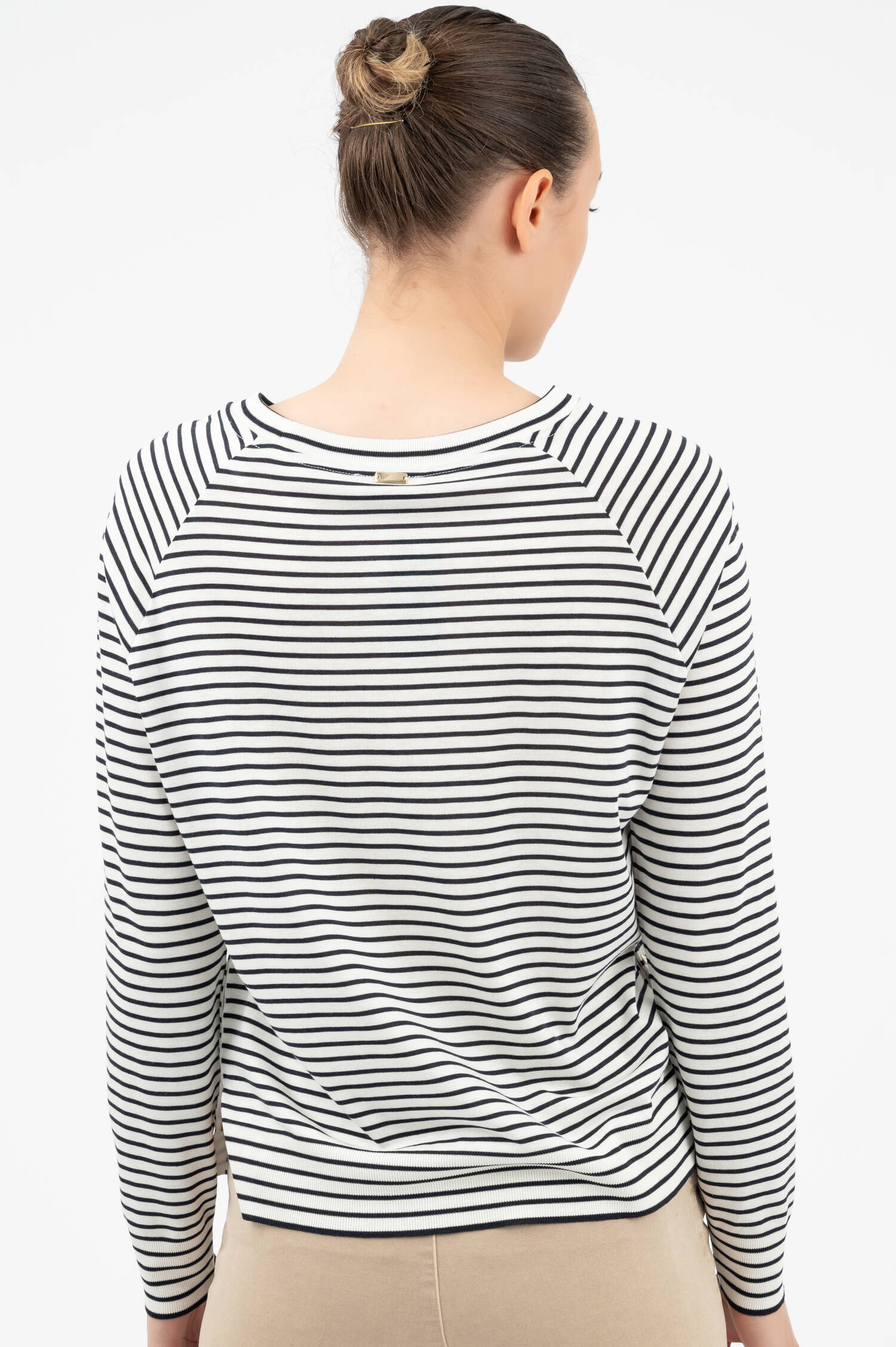Feinstrick Pullover in Navy/Weiß gestreift Feinstrick Pullover in Navy/Weiß gestreift