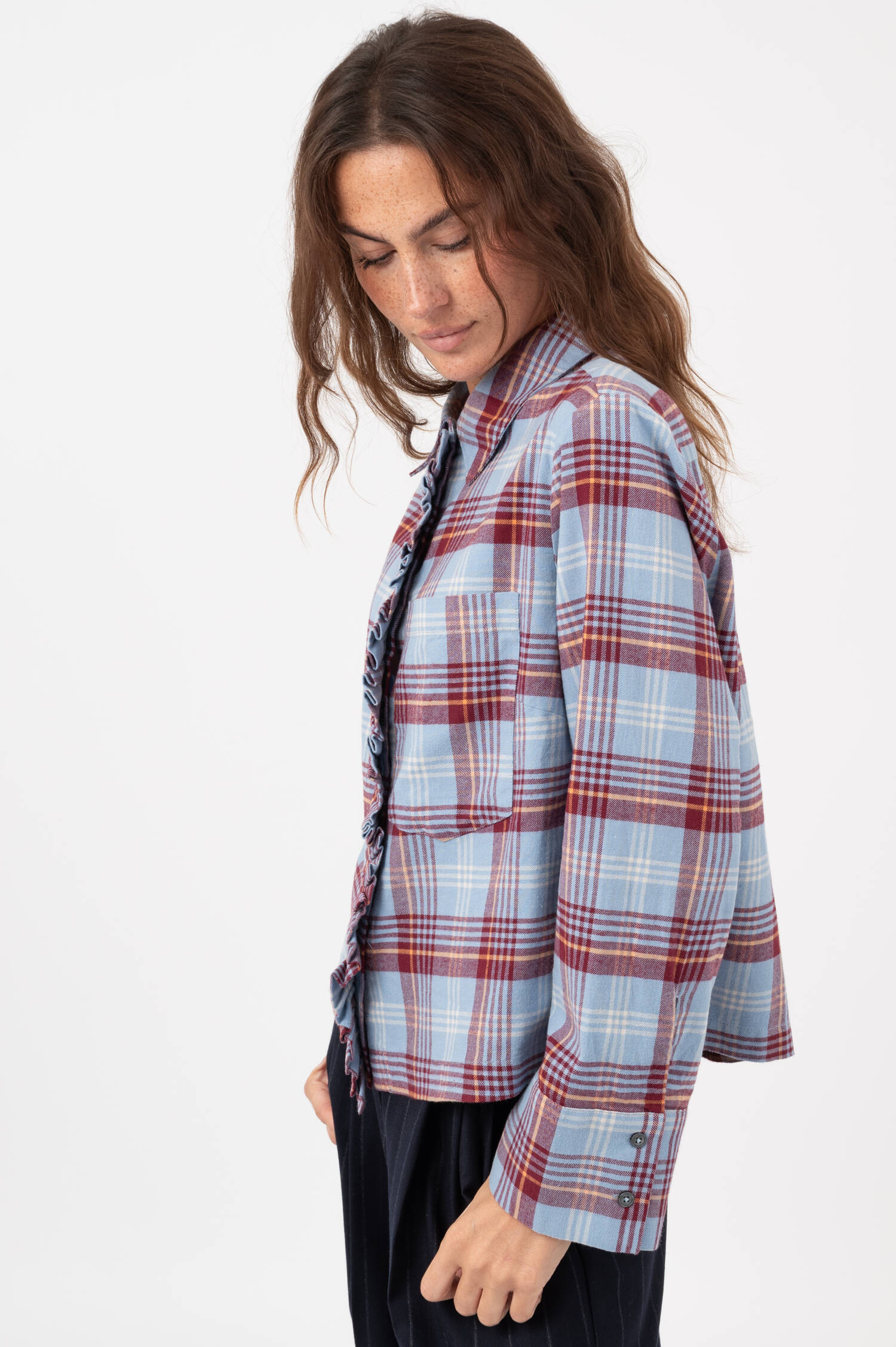 Karo Flannel Bluse mit Volants in Hellblau/Burgund