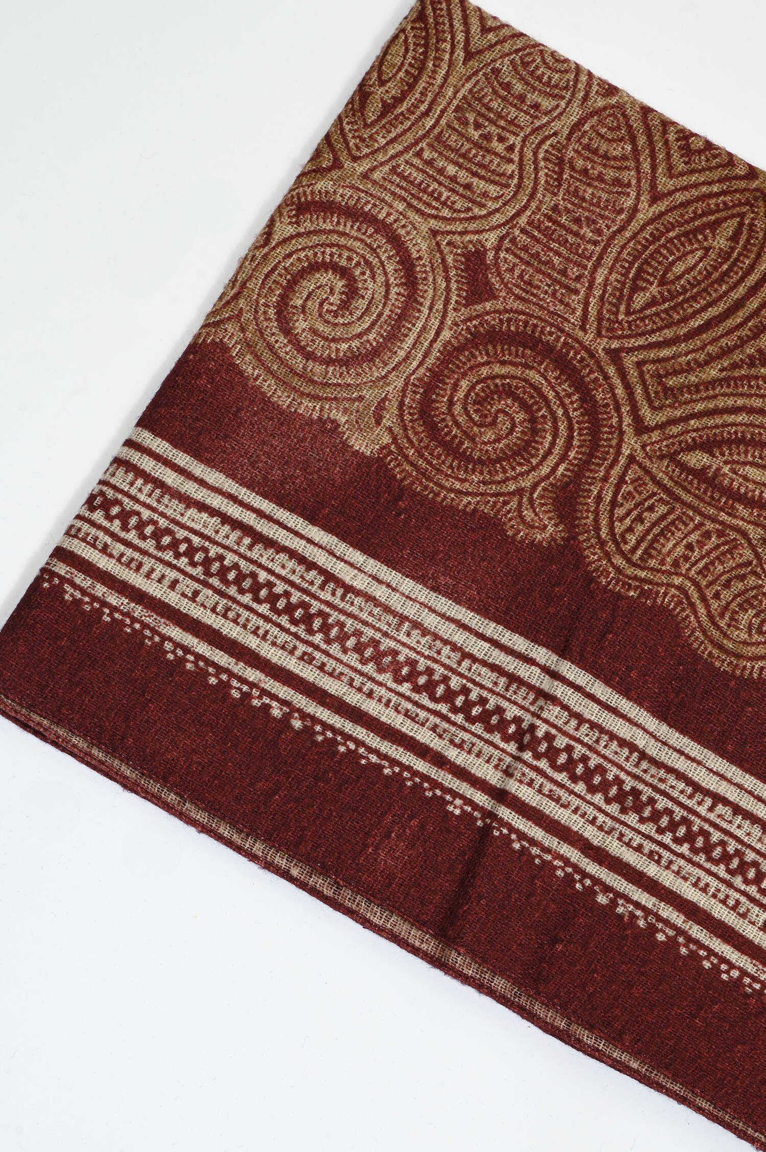 Gemusterter Schal in Dunkelrot/Beige