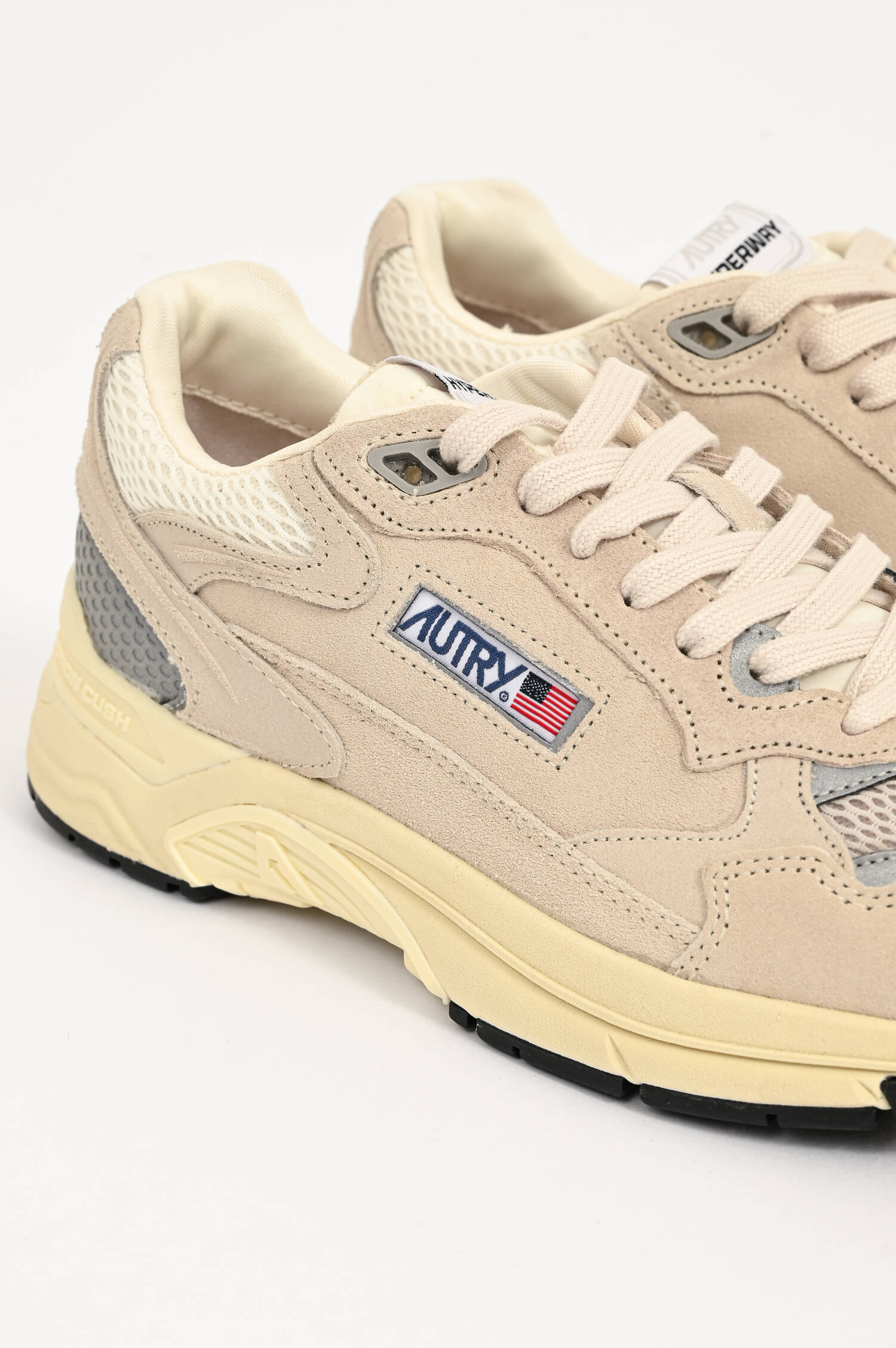 Sneaker HYPERWAY LOW in Creme/Silber Sneaker HYPERWAY LOW in Creme/Silber