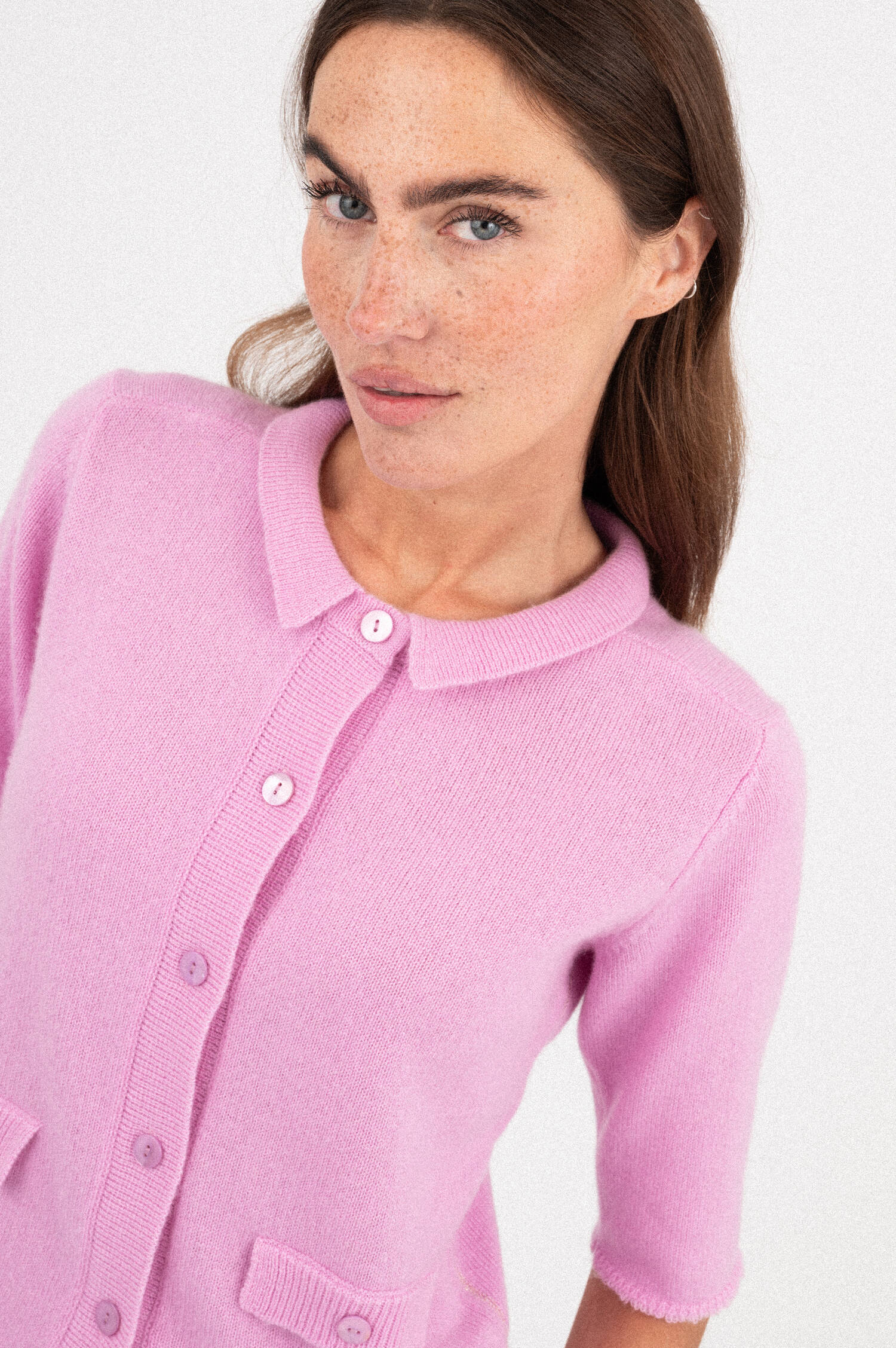 Kurzarm Cardigan aus Cashmere in Rosa