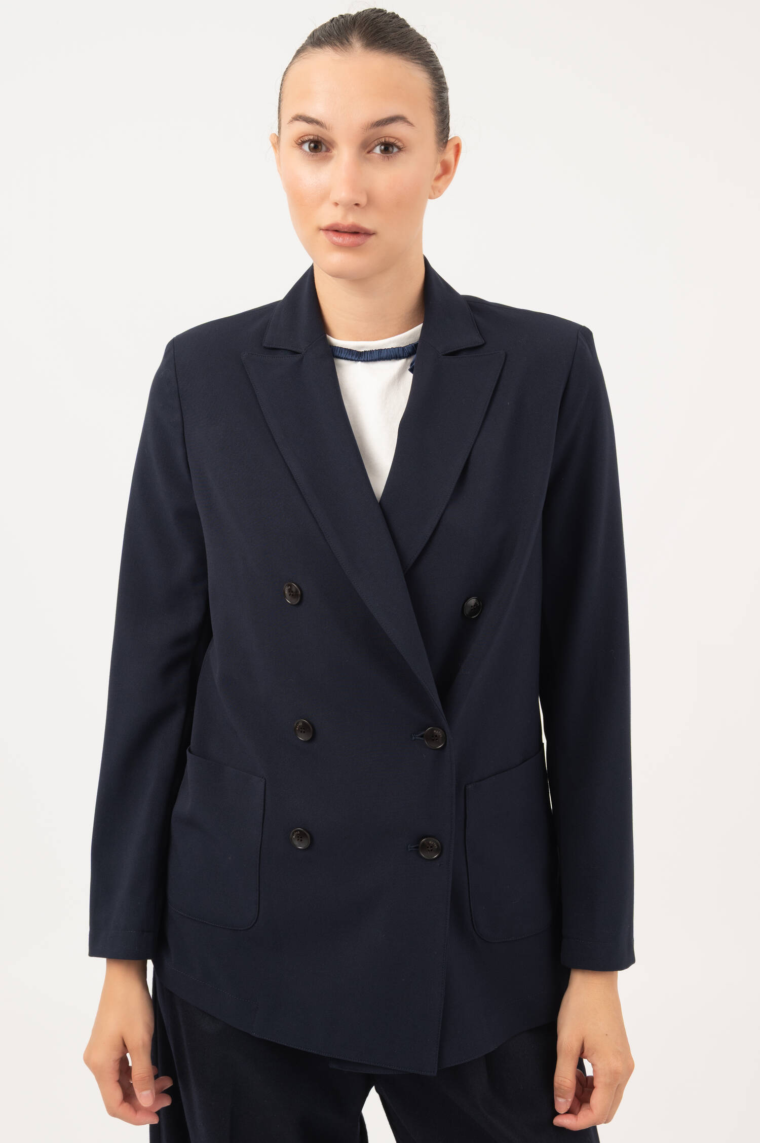 Blazer mit Spitzkragen in Navy Blazer mit Spitzkragen in Navy