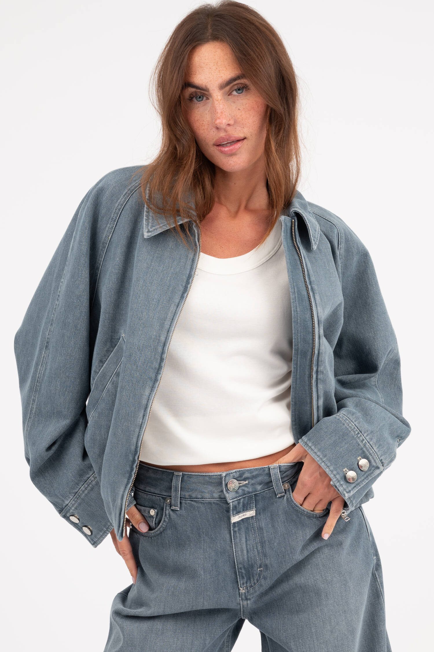 Jeansjacke in Grau