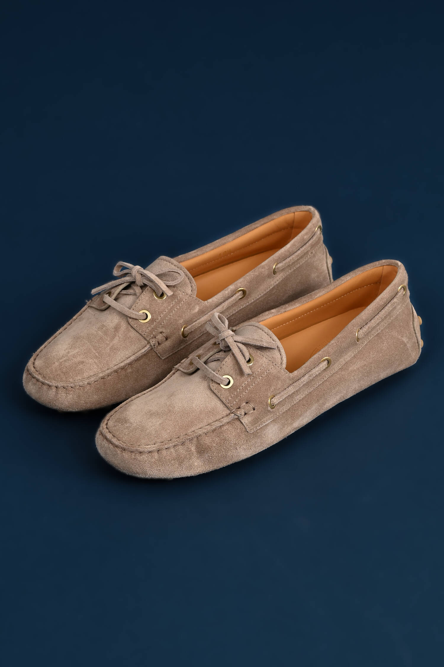 Schuh GOMMINO aus Veloursleder in Beige Schuh GOMMINO aus Veloursleder in Beige