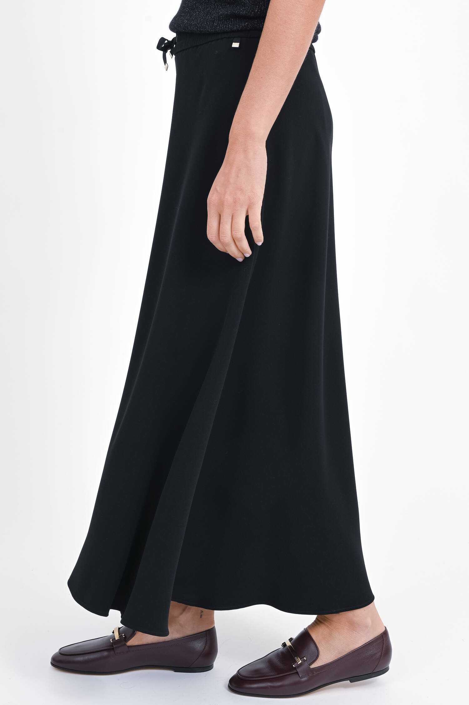 Maxi Rock in Schwarz