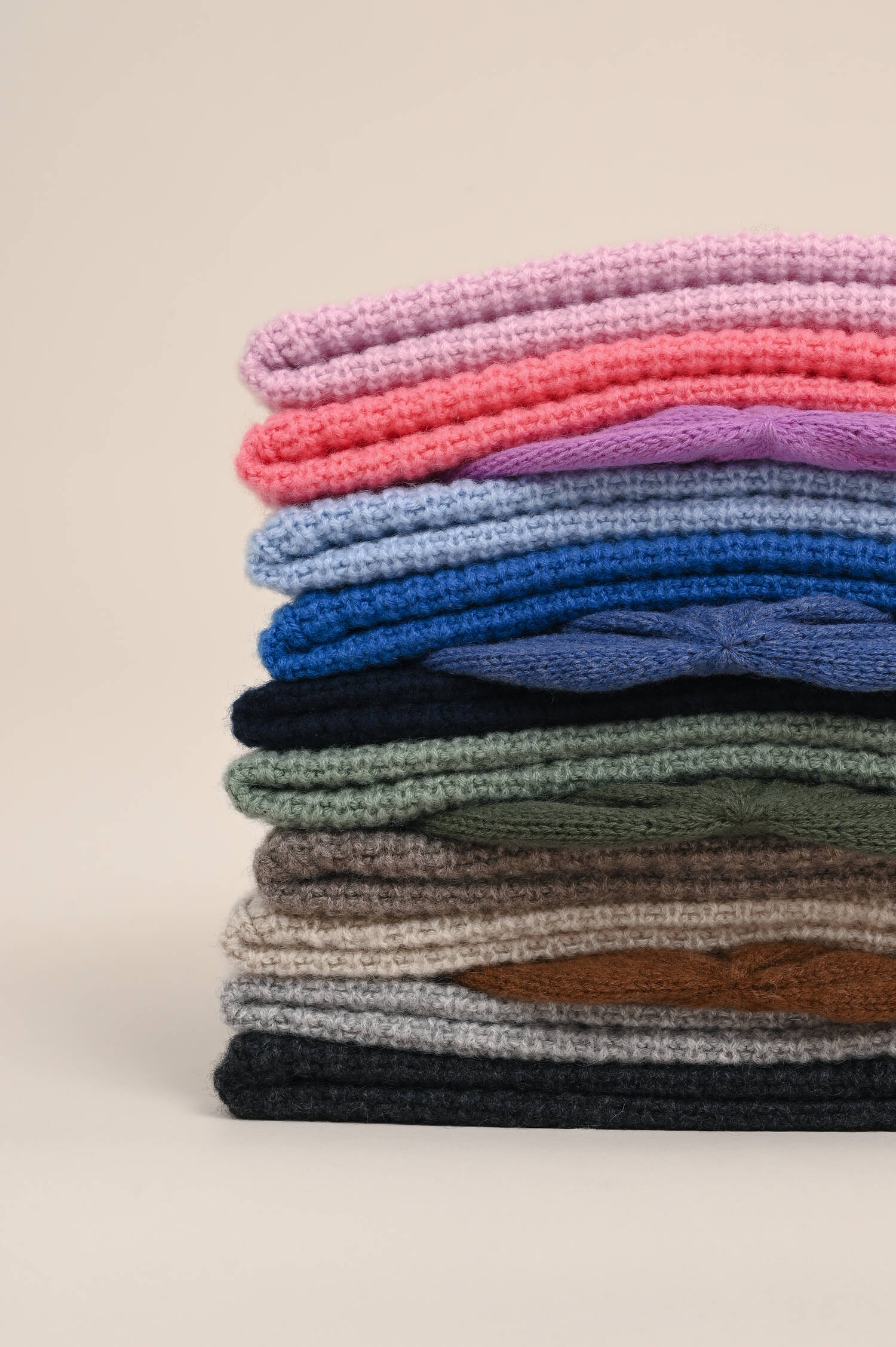 Veloursleder Sneaker in Taupe