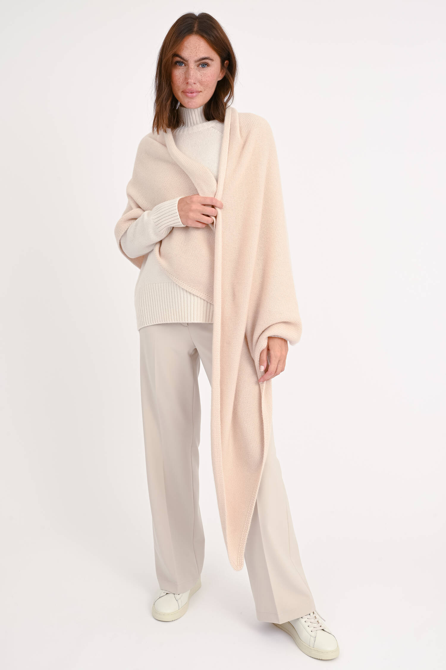 Cashmere Tuch in Buttercream Cashmere Tuch in Buttercream