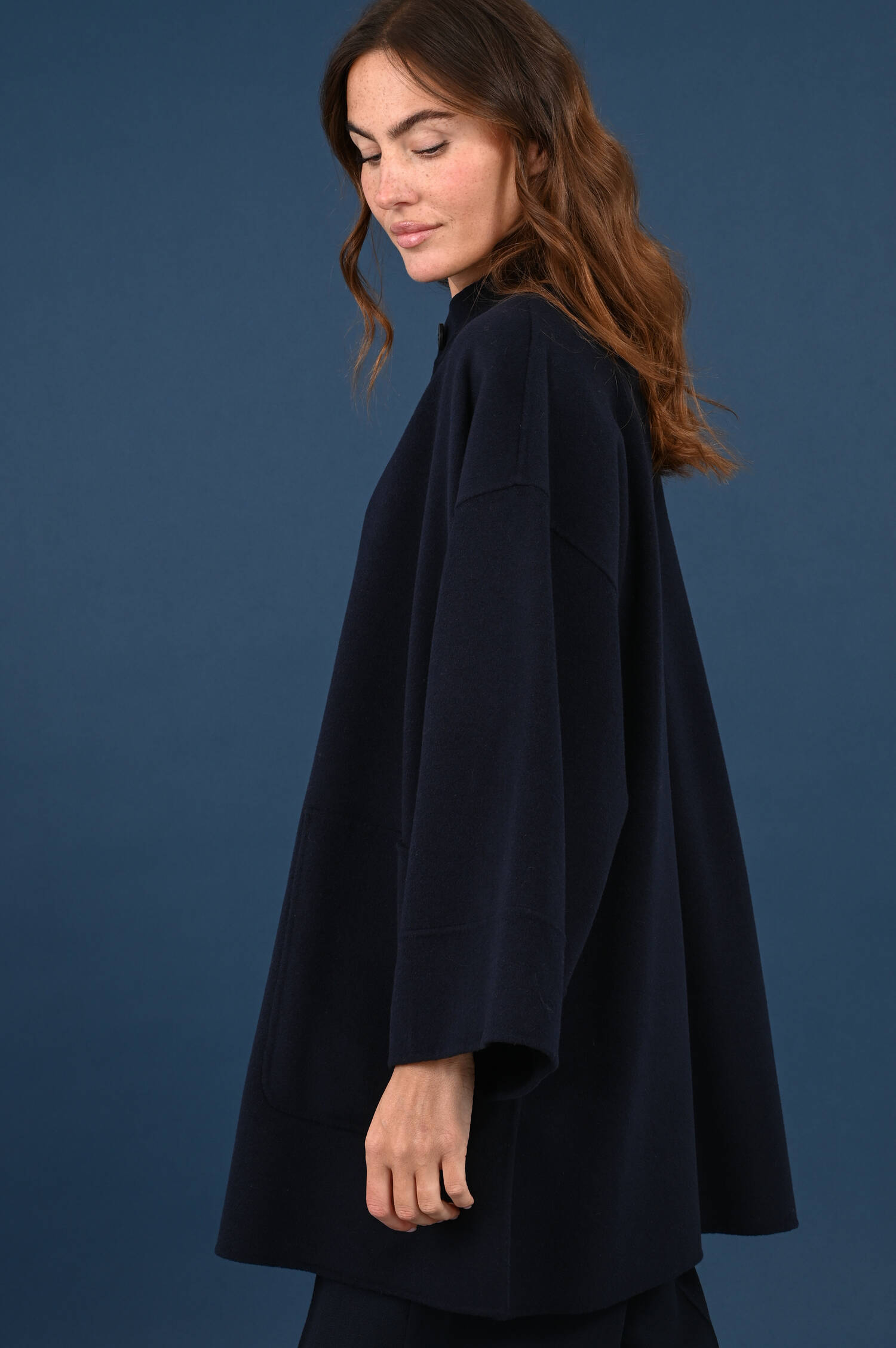 Mantel FULCRO in Blau Mantel FULCRO in Blau