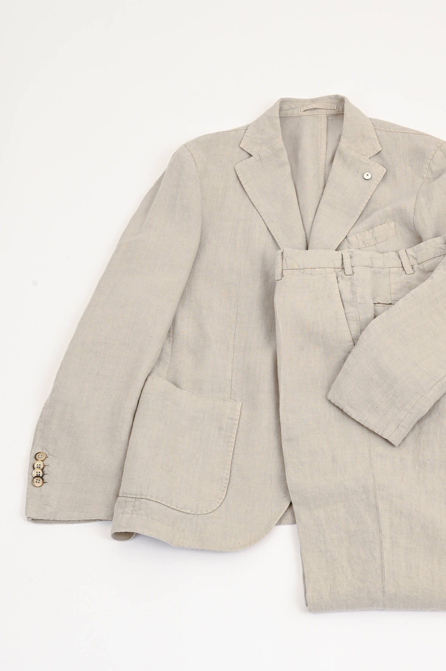 Anzug aus Leinen in Natur