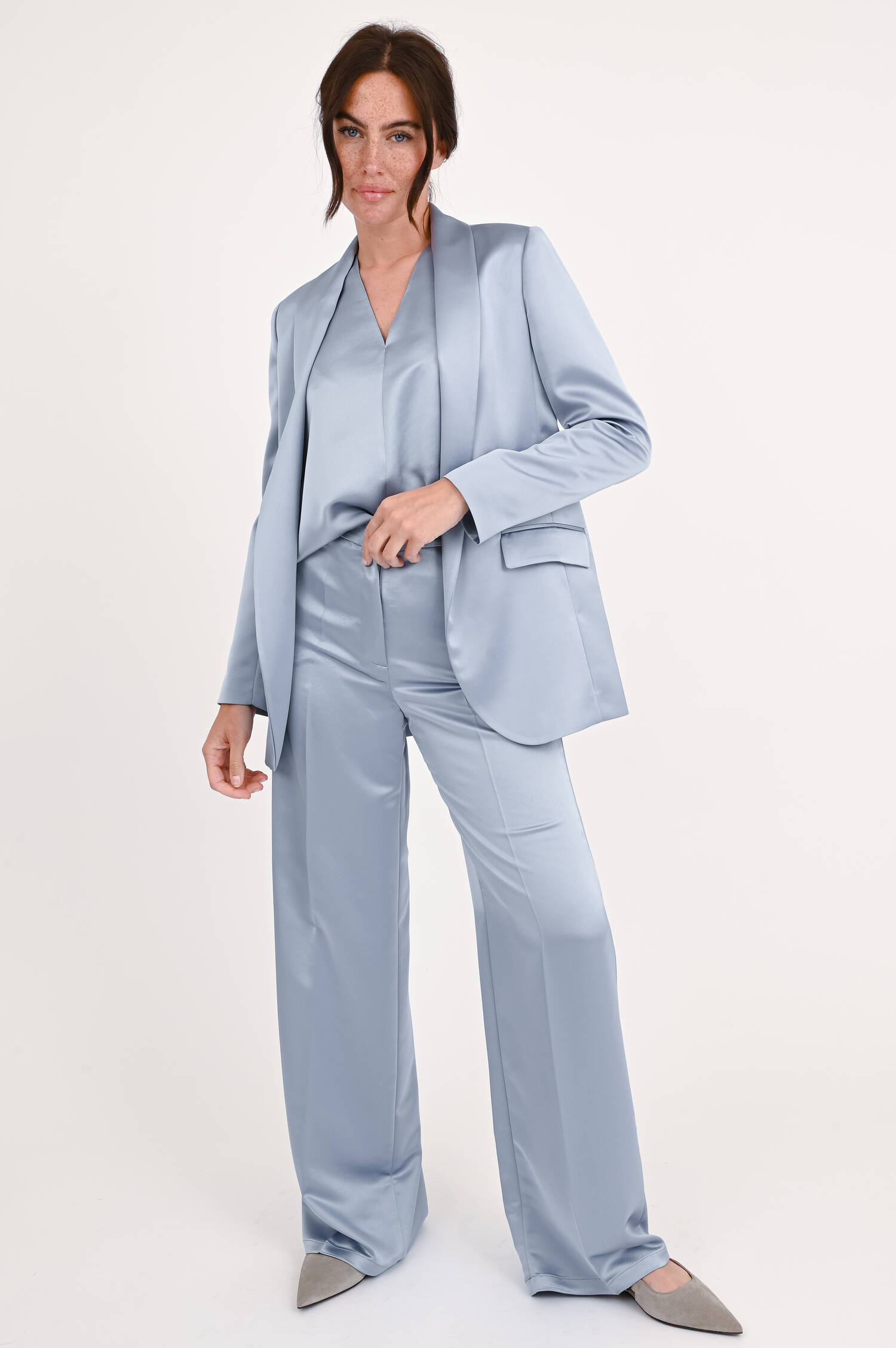 Oversize-Satinblazer in Graublau Oversize-Satinblazer in Graublau