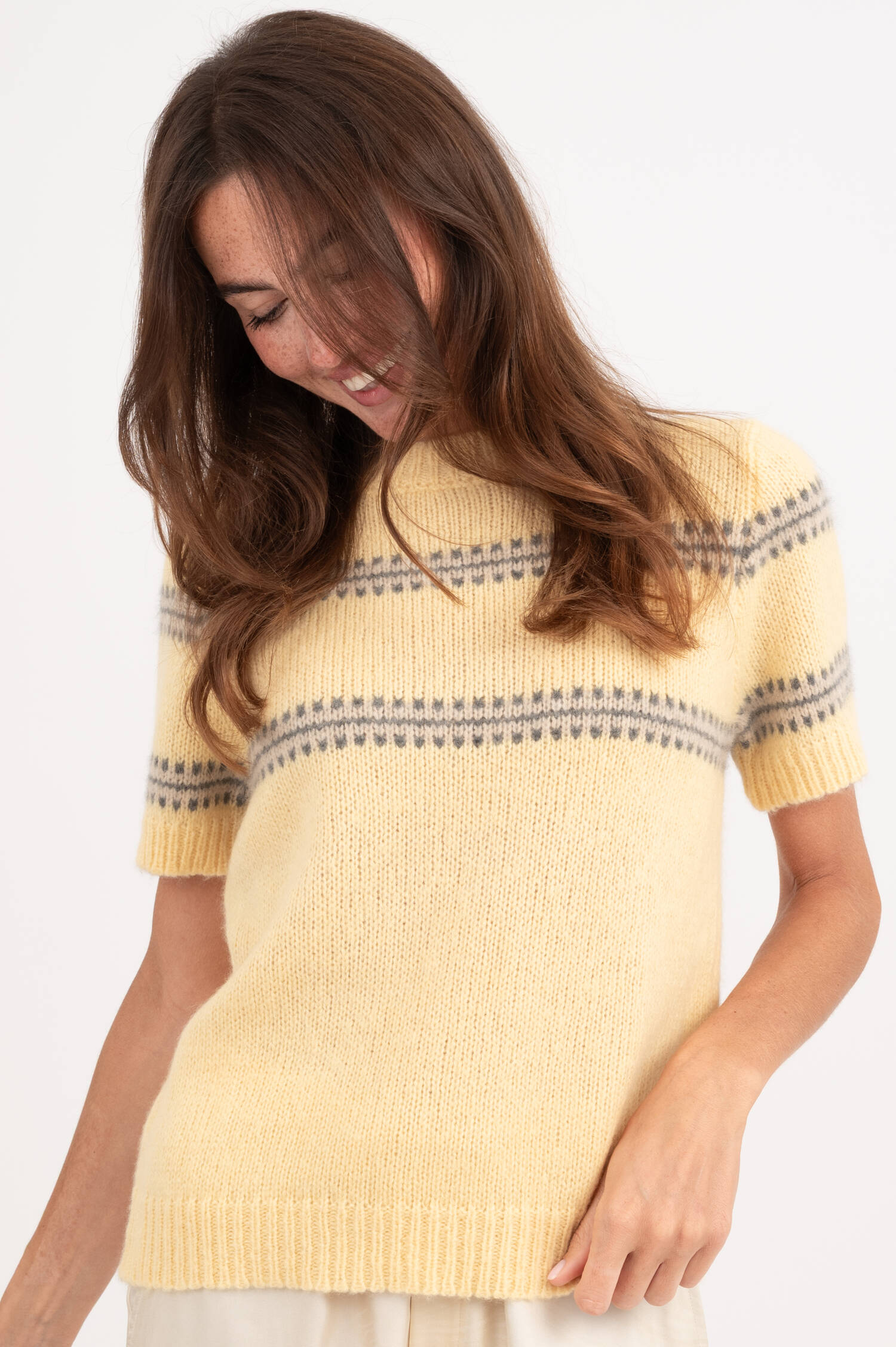 Cashmere Strickshirt in Hellgelb Cashmere Strickshirt in Hellgelb