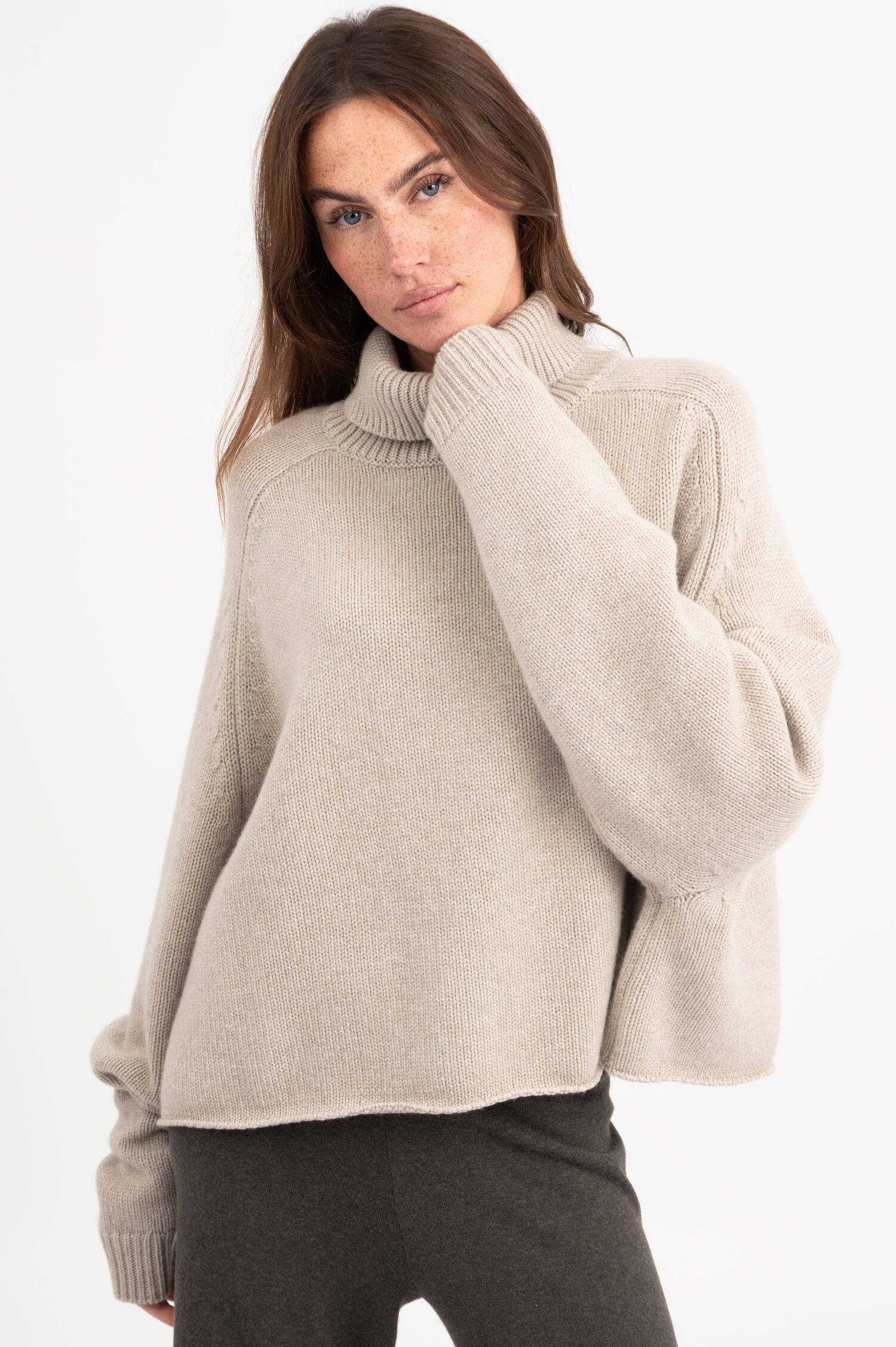 Cashmere-Rollkragen CATHIE in Beige Cashmere-Rollkragen CATHIE in Beige