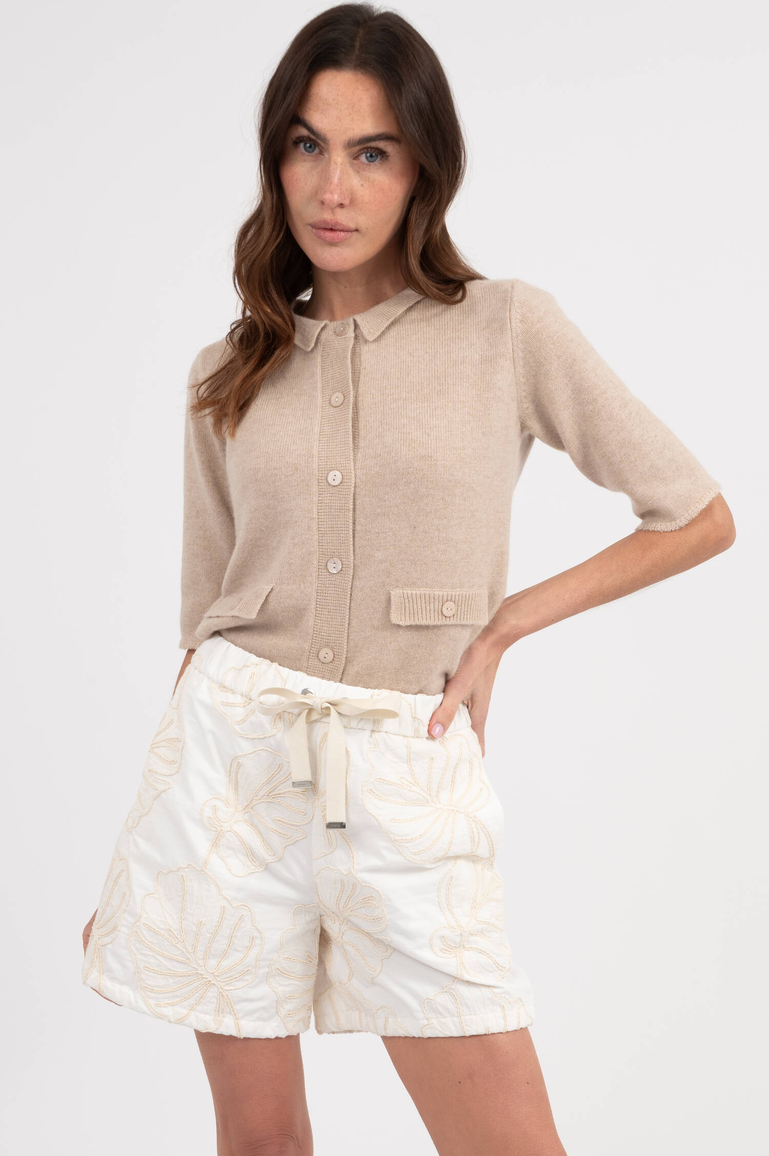 Short mit Stick in Creme Short mit Stick in Creme