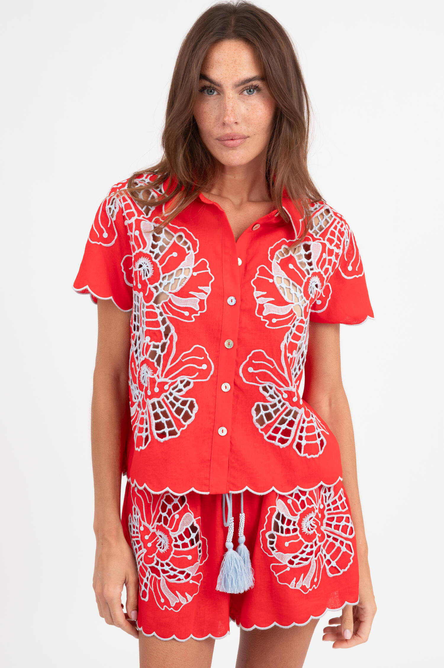 Bluse mit Wellensaum in Rot