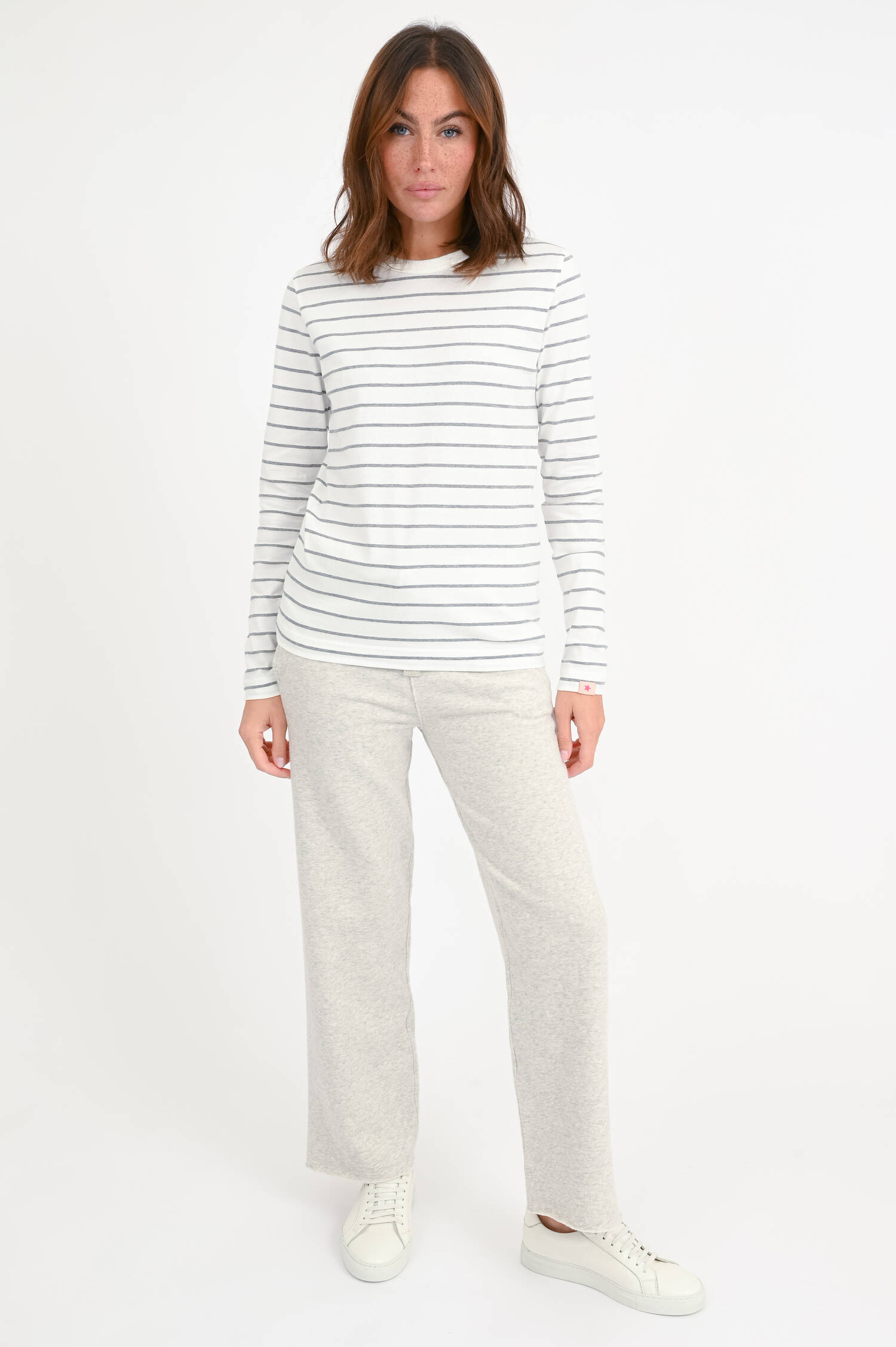 Gestreiftes Langarm-Shirt in Weiß/Grau