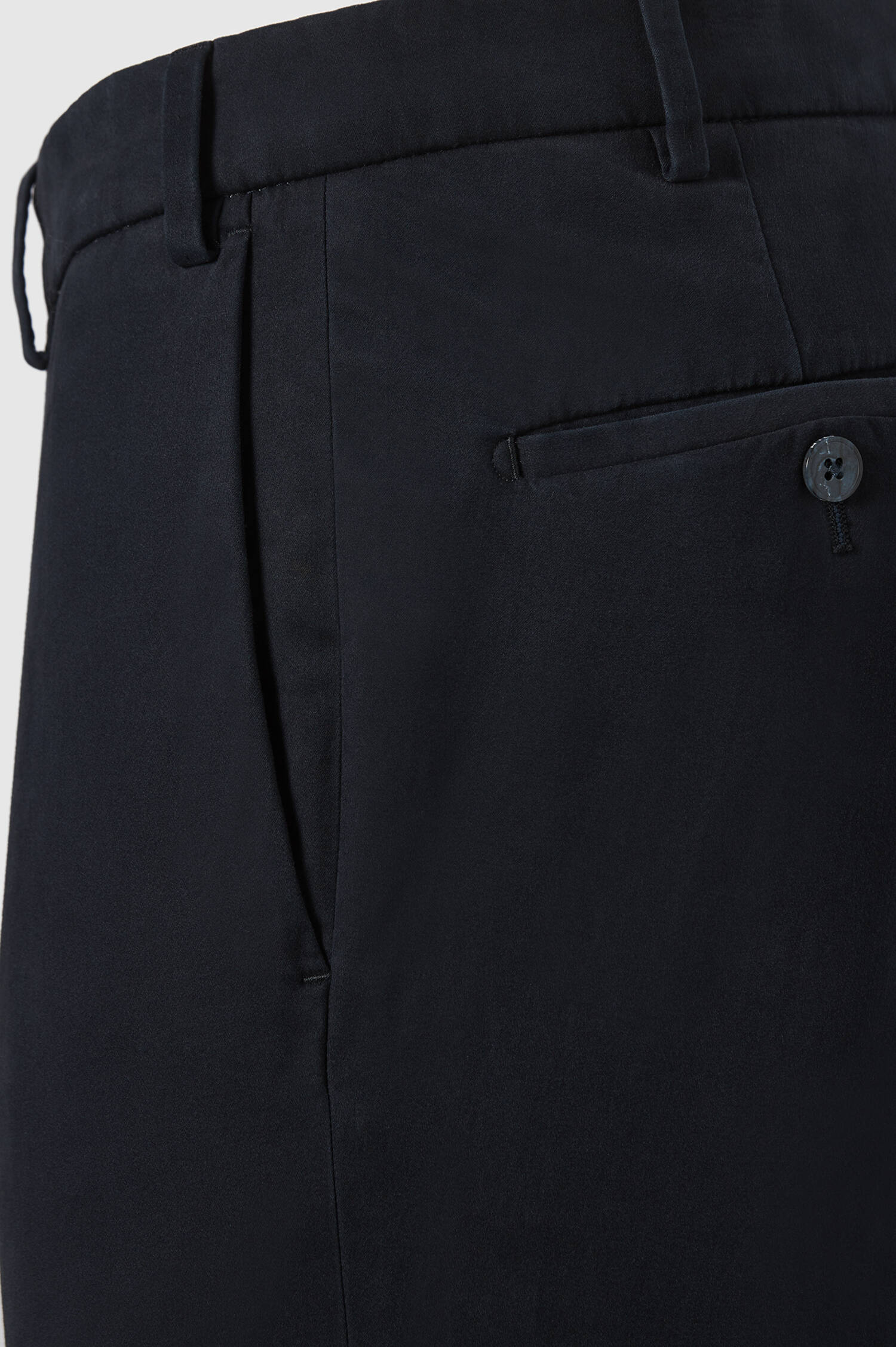 Slim-Fit Chino TILO in Dunkelblau Slim-Fit Chino TILO in Dunkelblau