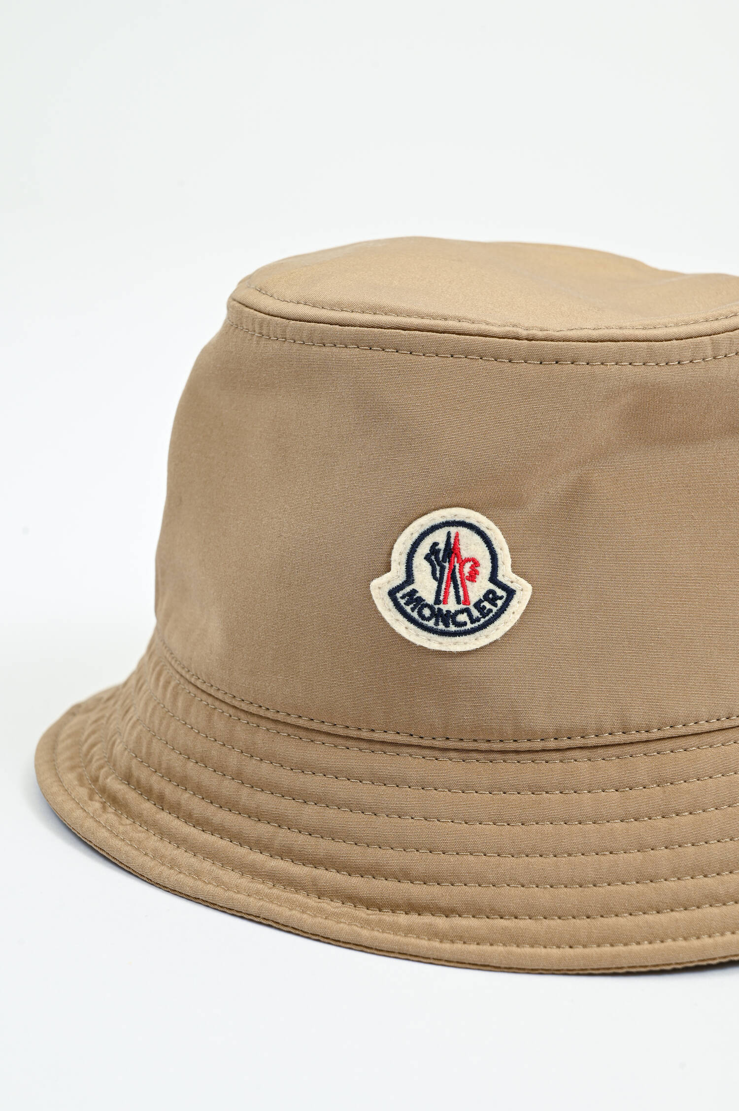 Bucket Hat in Beige
