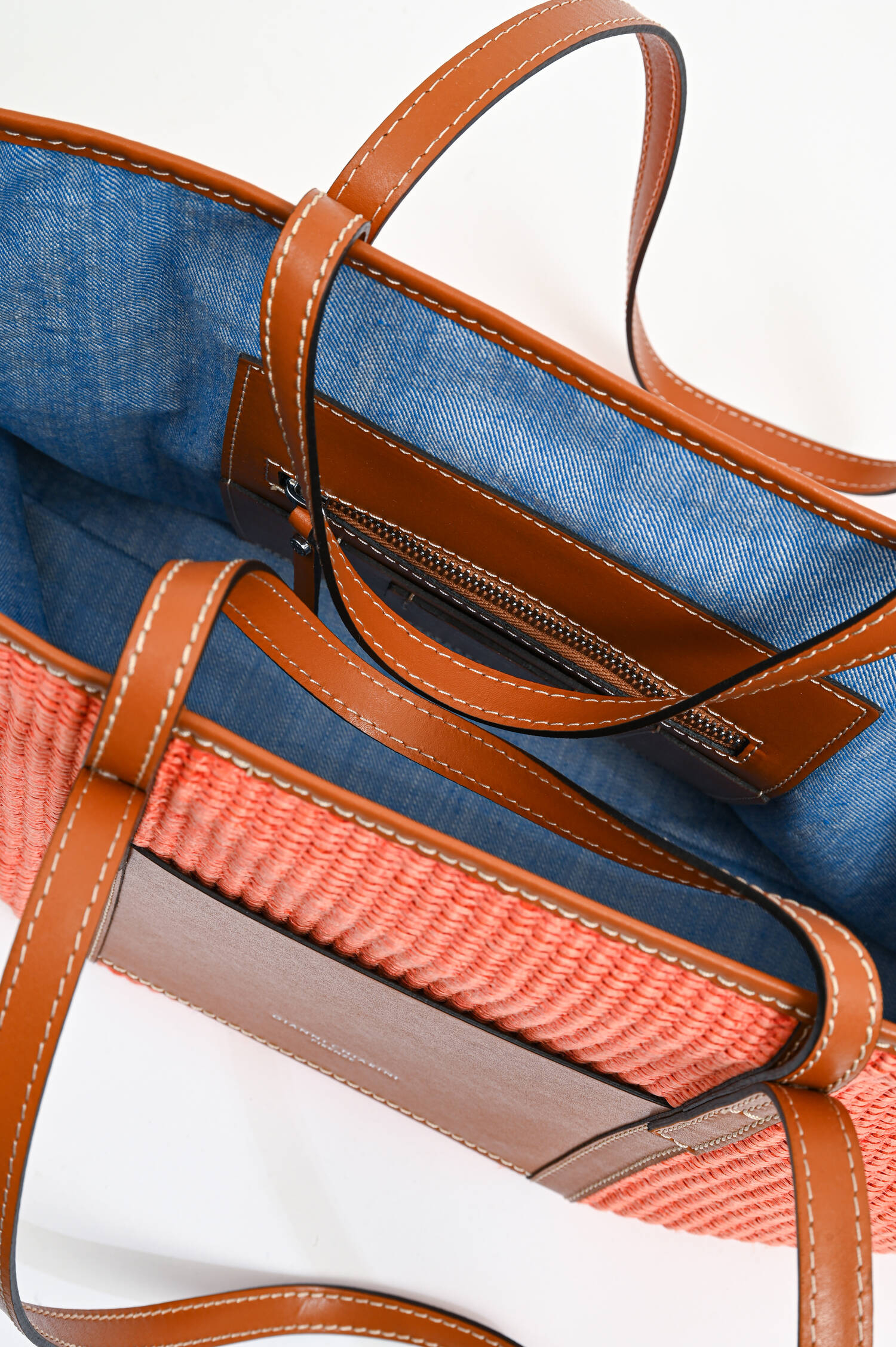 Shopper SUPERLIGHT in Coral Shopper SUPERLIGHT in Coral