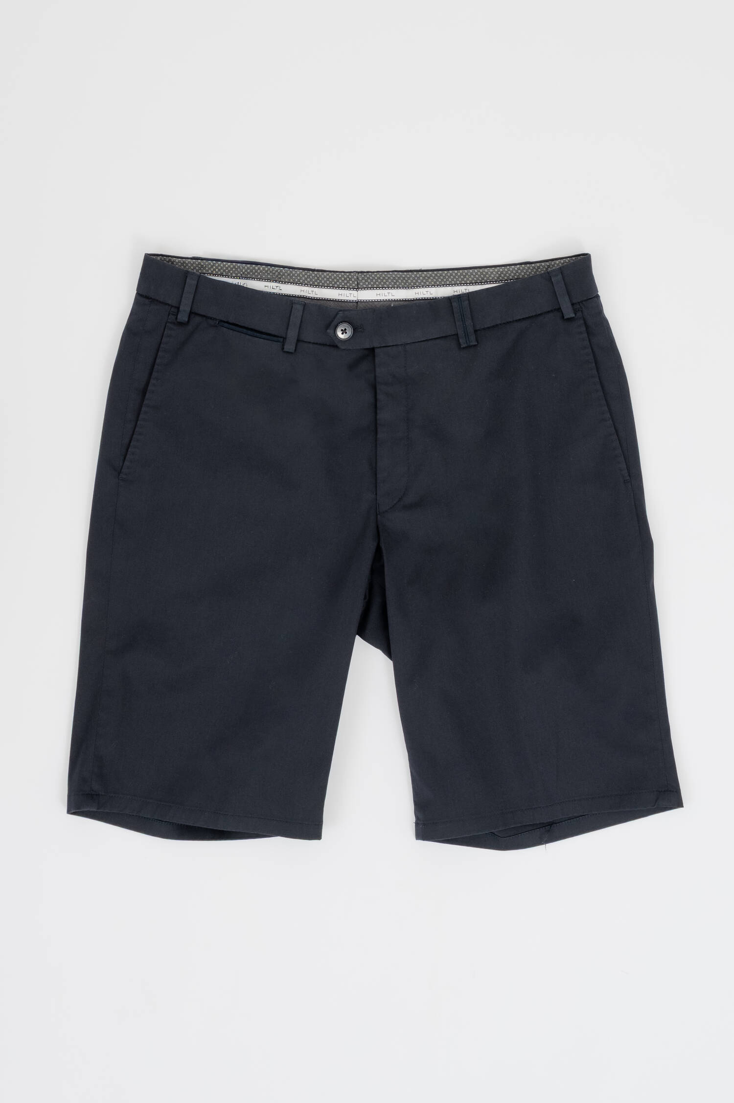 Chinoshorts TILO in Navy
