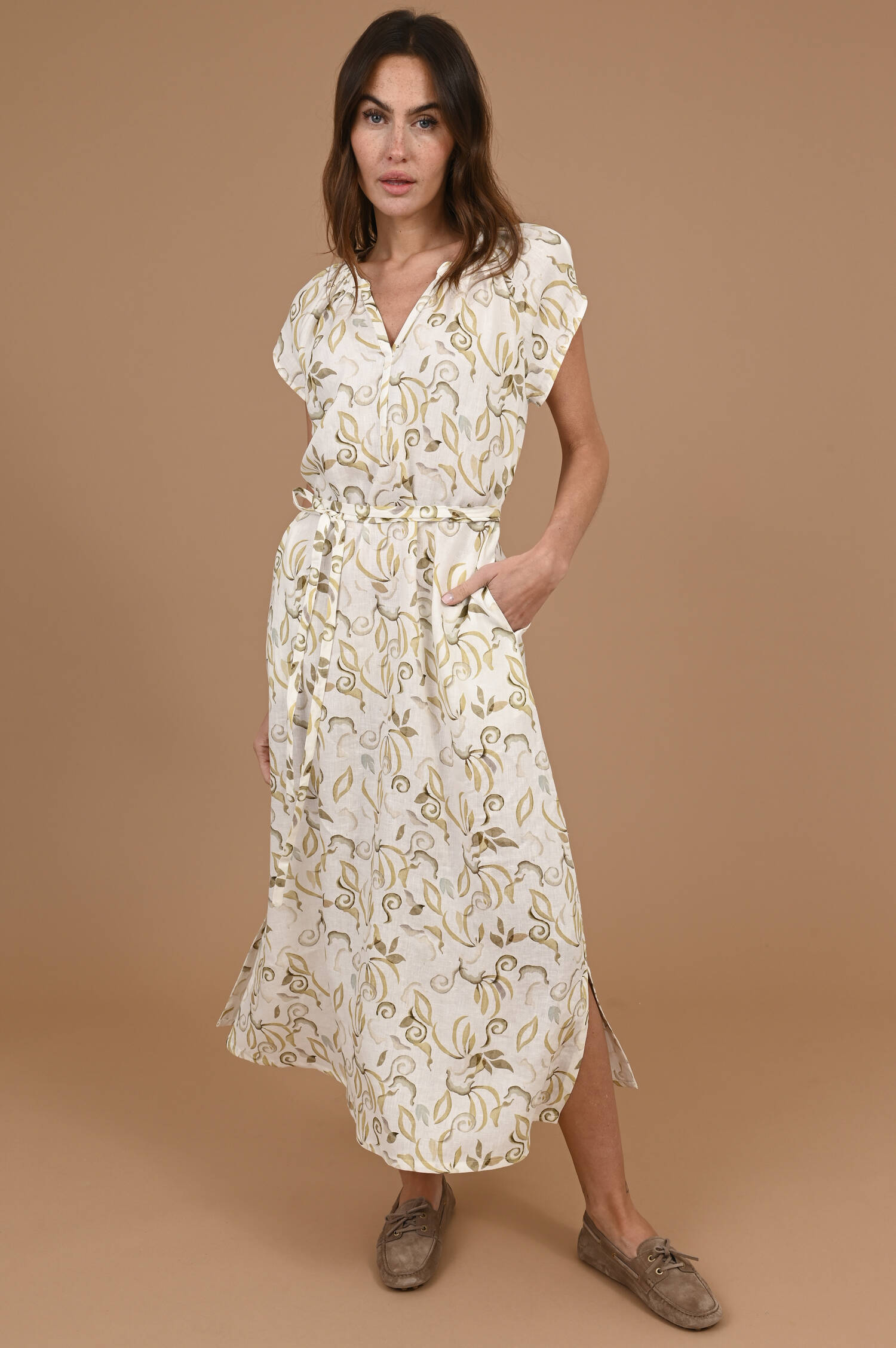 Leinenkleid RESY in Oliv/Weiß Leinenkleid RESY in Oliv/Weiß