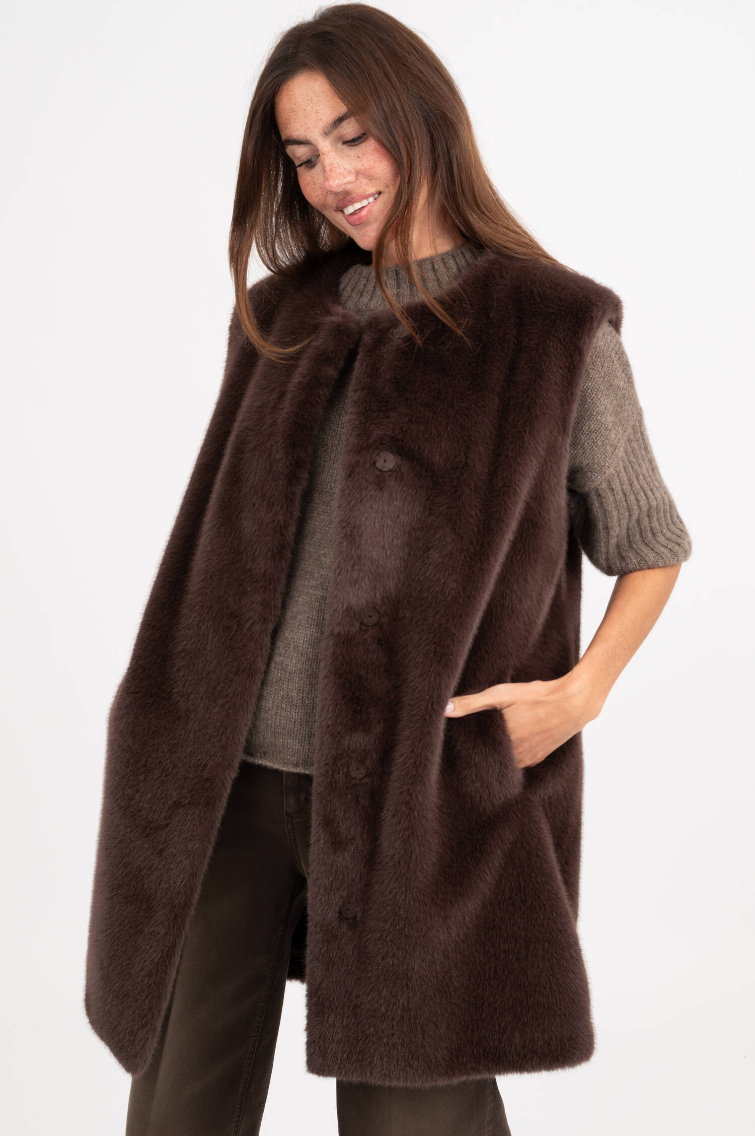 Faux Fur Weste in Beige Faux Fur Weste in Beige