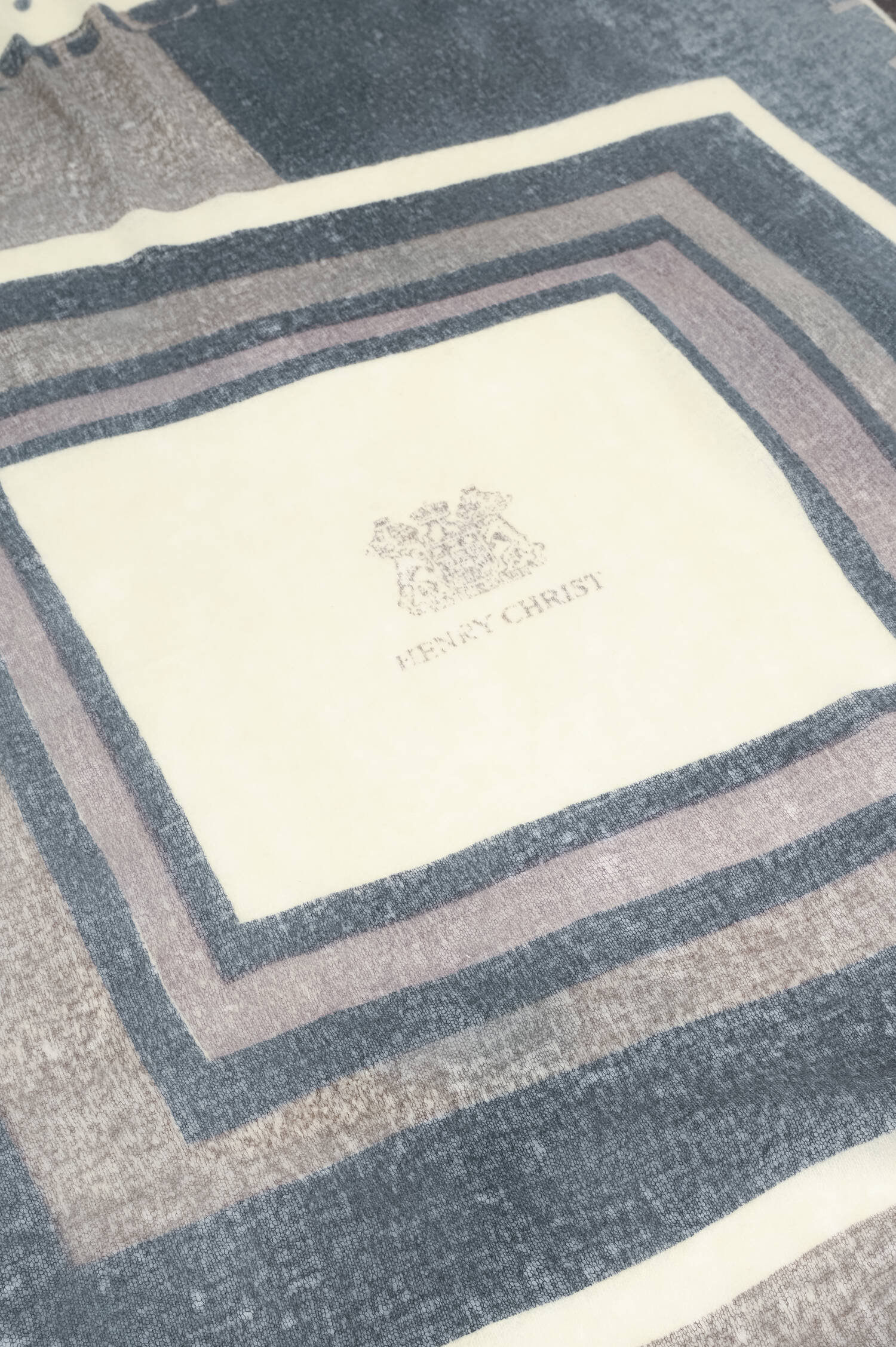 Cashmere Tuch in Oslo/Creme/Taupe gemustert Cashmere Tuch in Oslo/Creme/Taupe gemustert