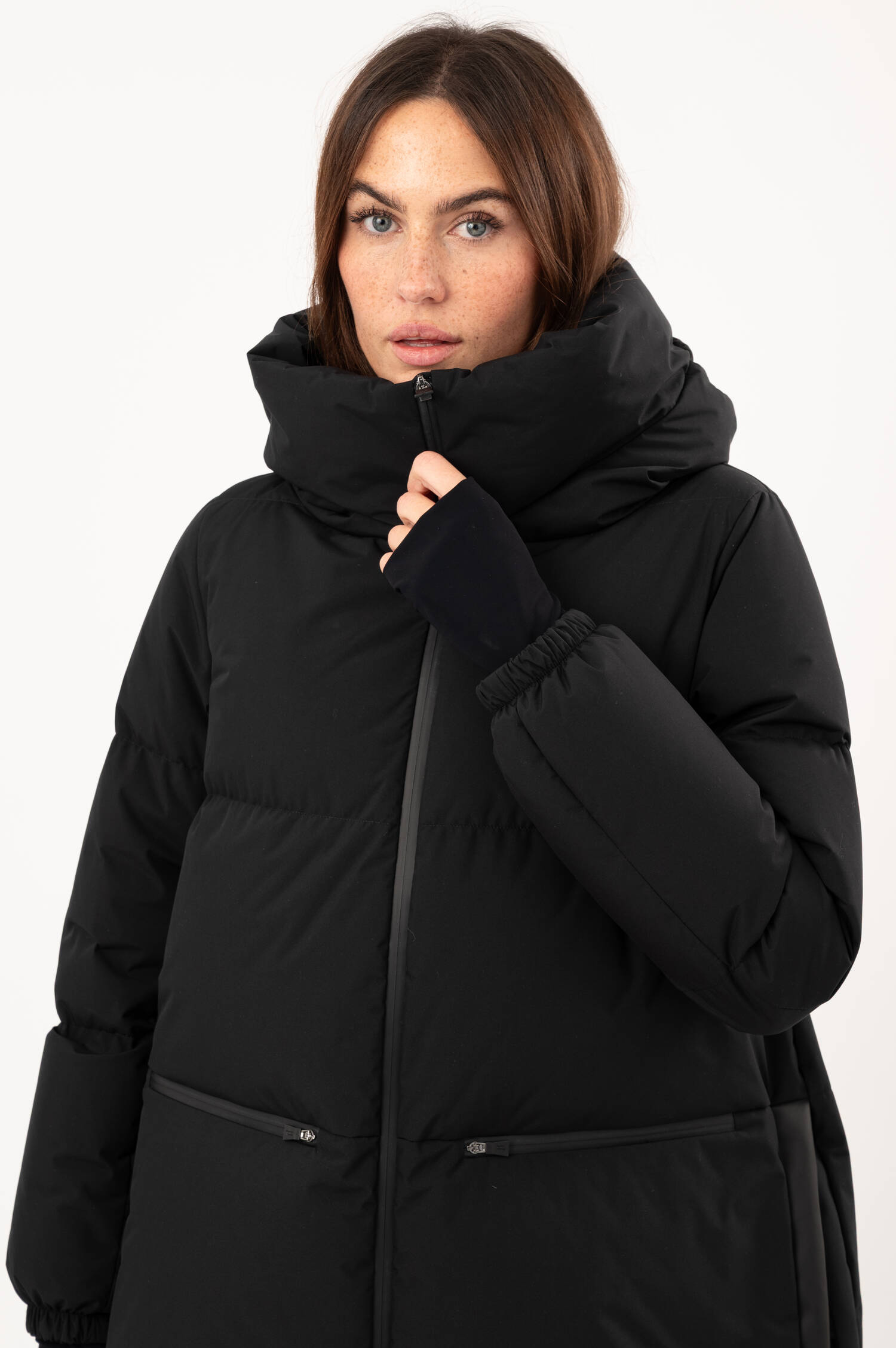 Daunenstepp-Jacke in Schwarz