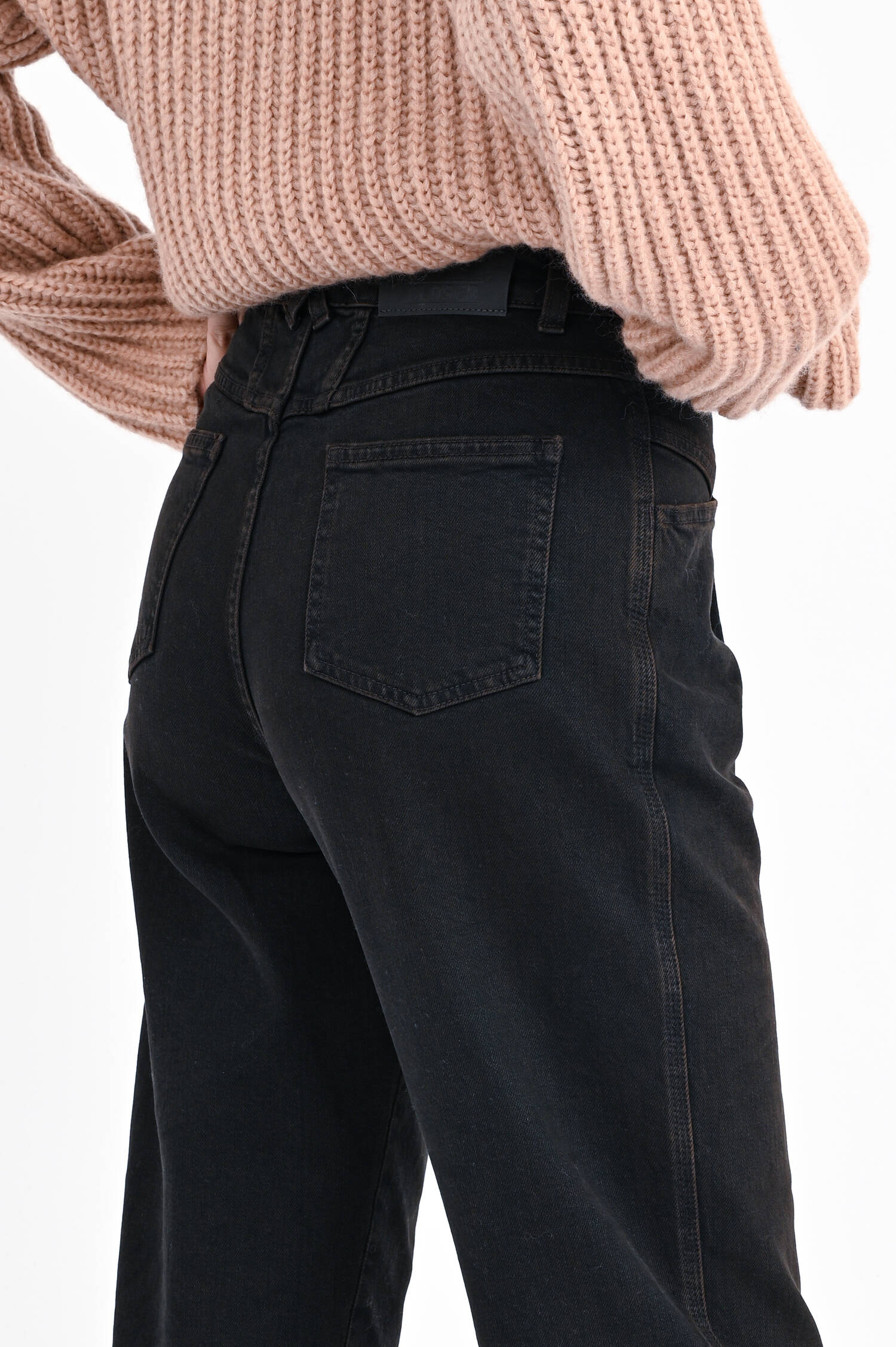 Jeans PEARL aus Bio-Baumwolle in Anthrazit Jeans PEARL aus Bio-Baumwolle in Anthrazit