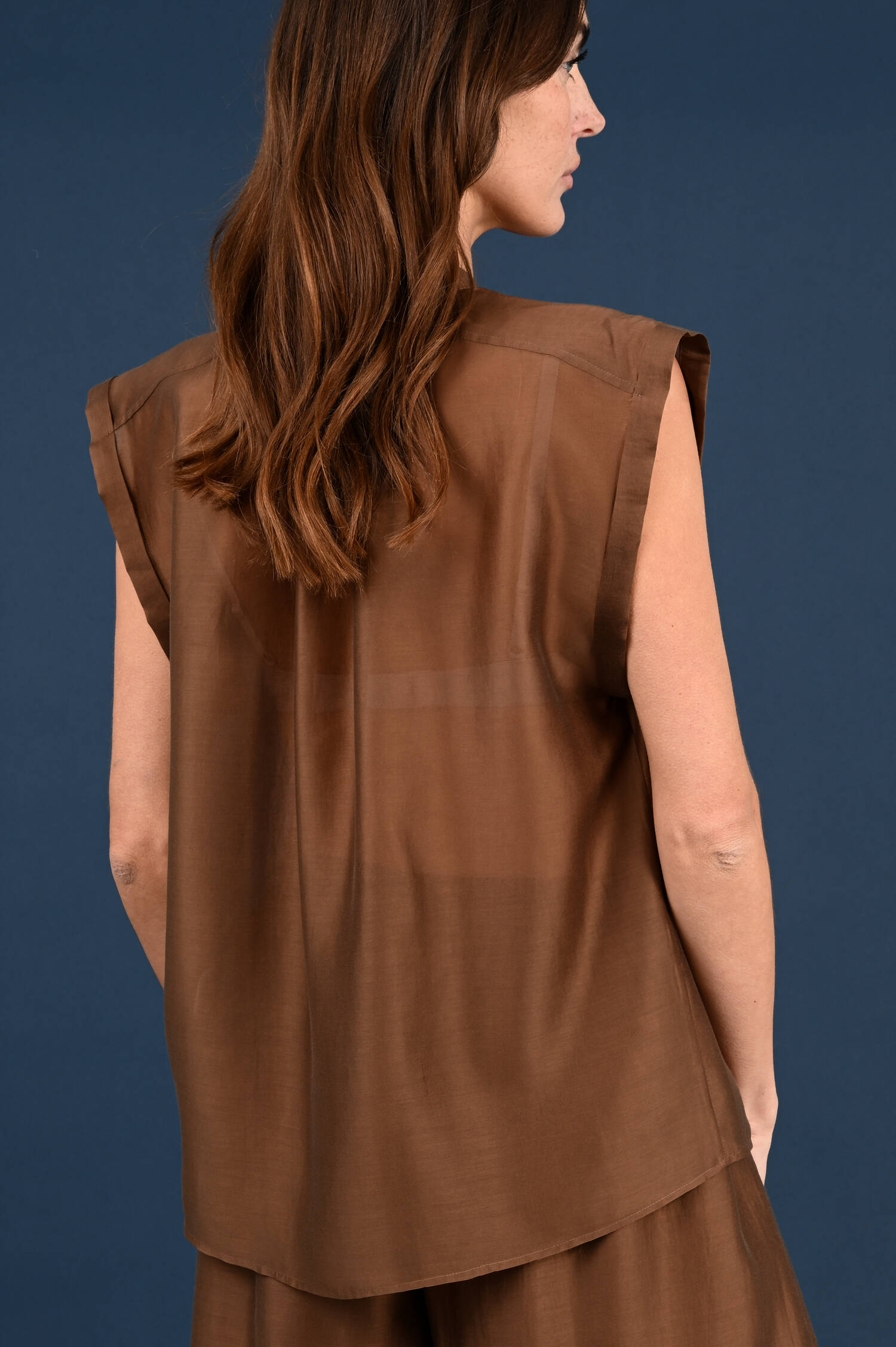 Weite Ärmellose Bluse in Choko