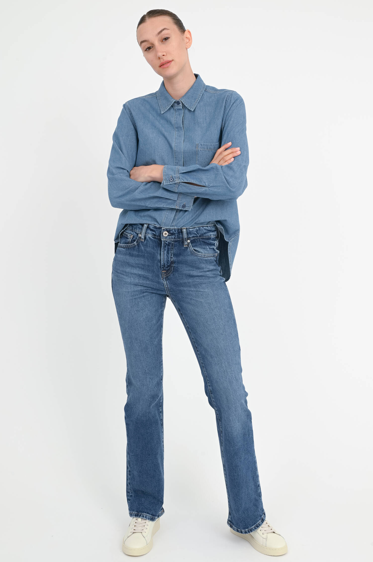 Bootcut Jeans SOPHIE in Mid Blue Bootcut Jeans SOPHIE in Mid Blue