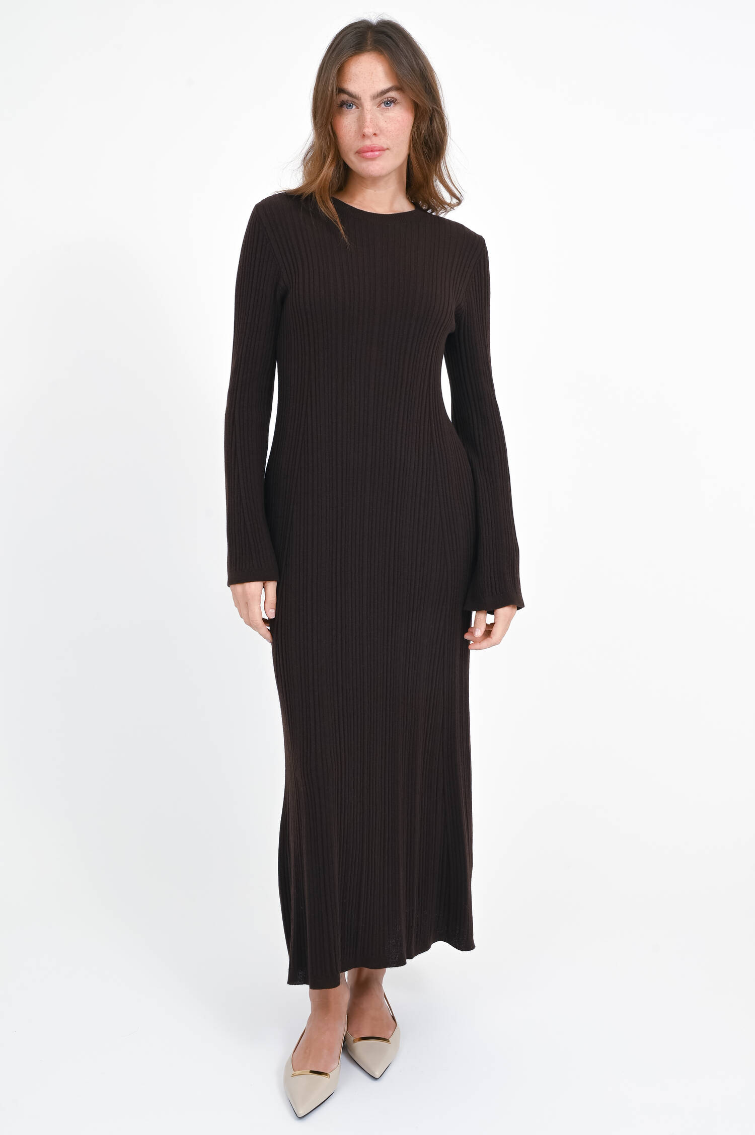 Midi Strickkleid mit Langarm in Espresso Midi Strickkleid mit Langarm in Espresso