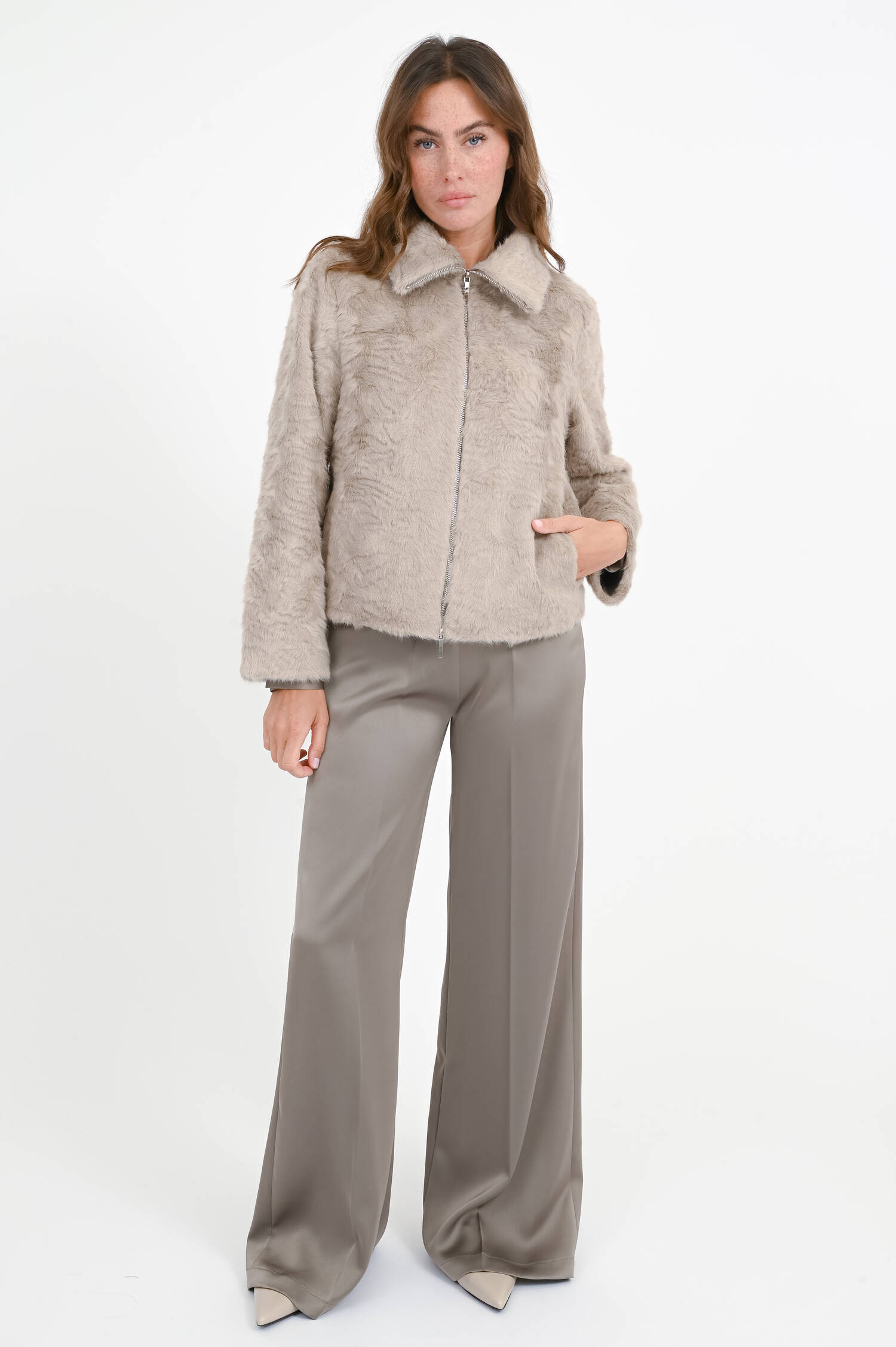 Faux Fur Jacke XANA in hellem Taupe Faux Fur Jacke XANA in hellem Taupe